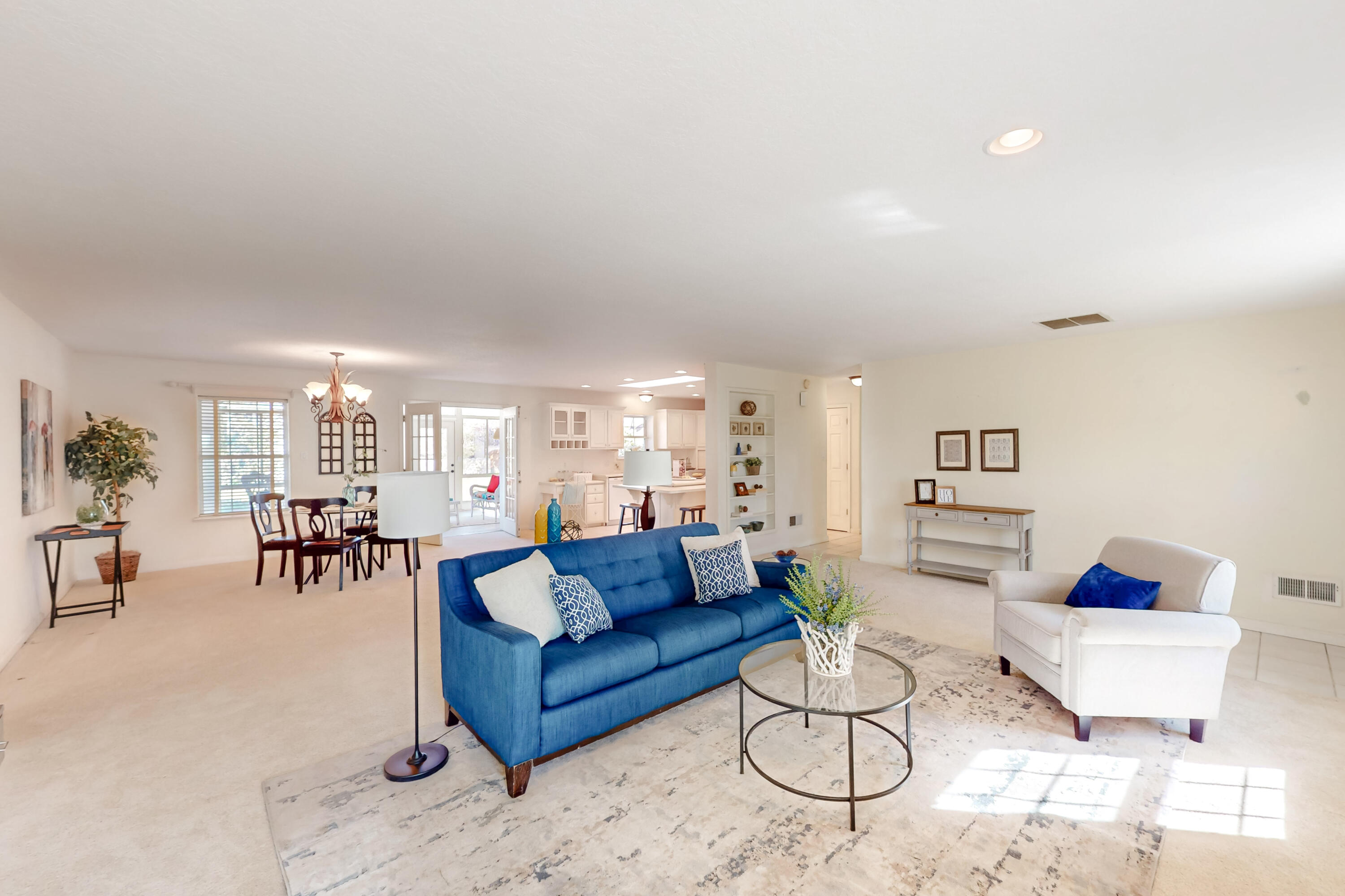 1072 MESA LOOP NW