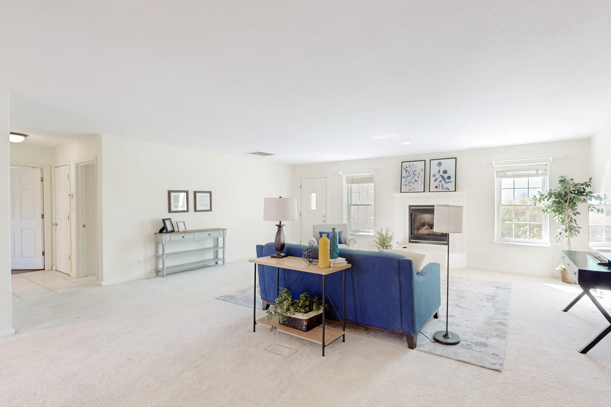 1072 MESA LOOP NW