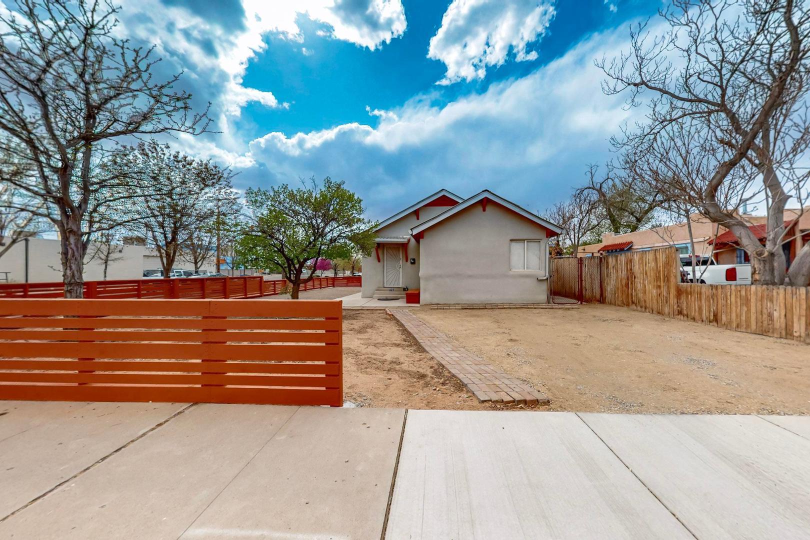 223 Stanford Drive SE