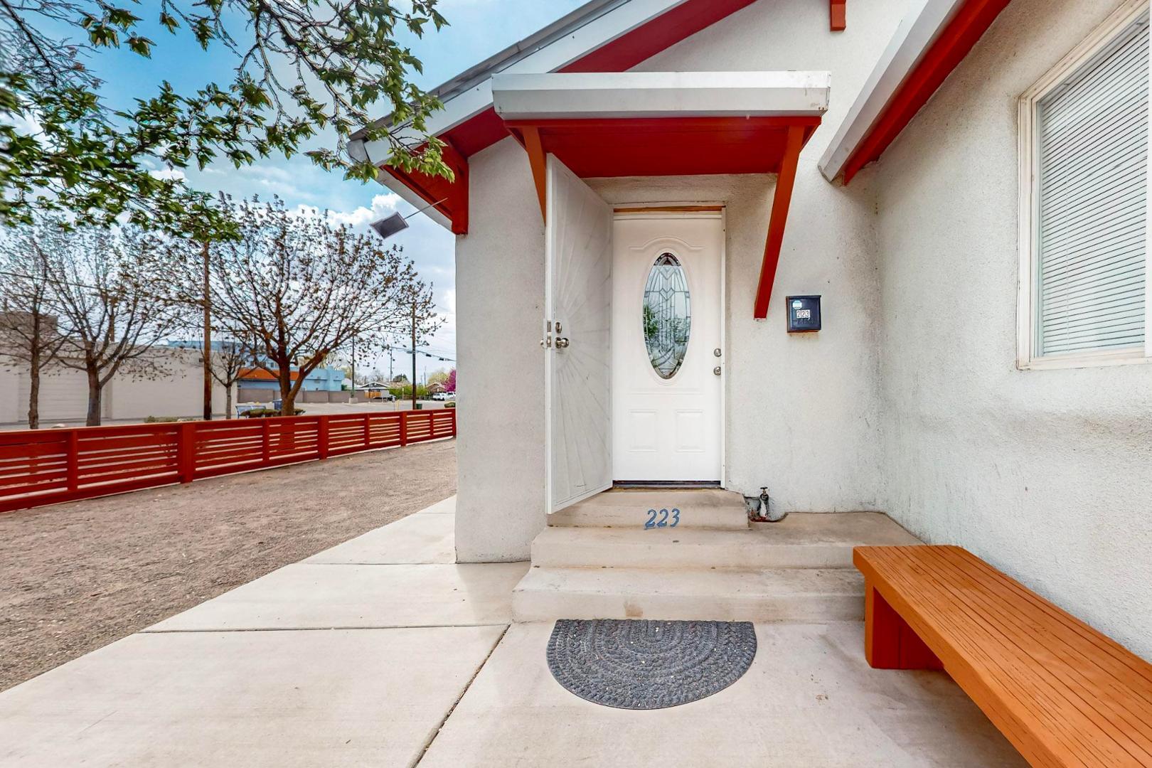 223 Stanford Drive SE