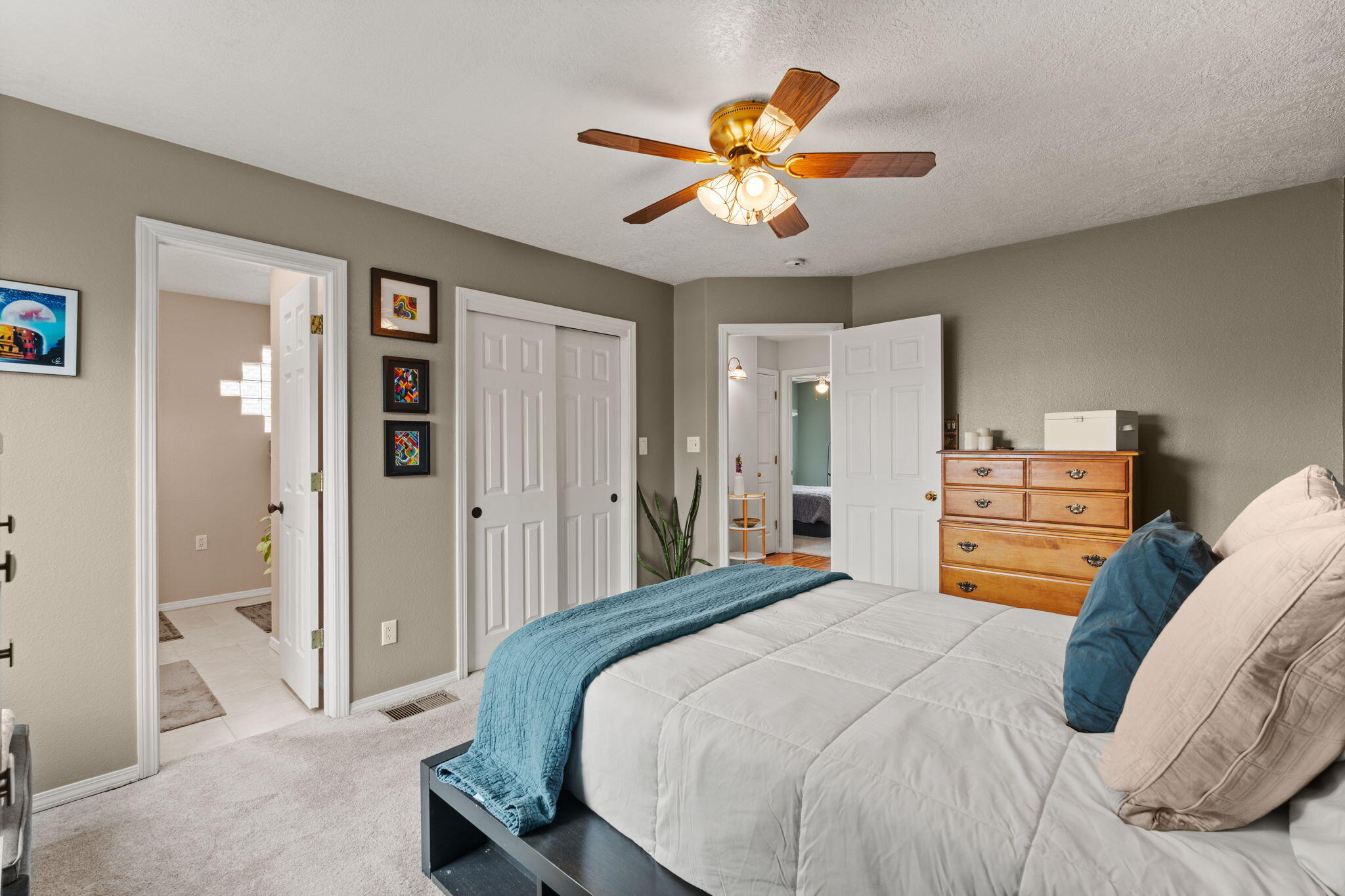 6215 METEOR Court NW