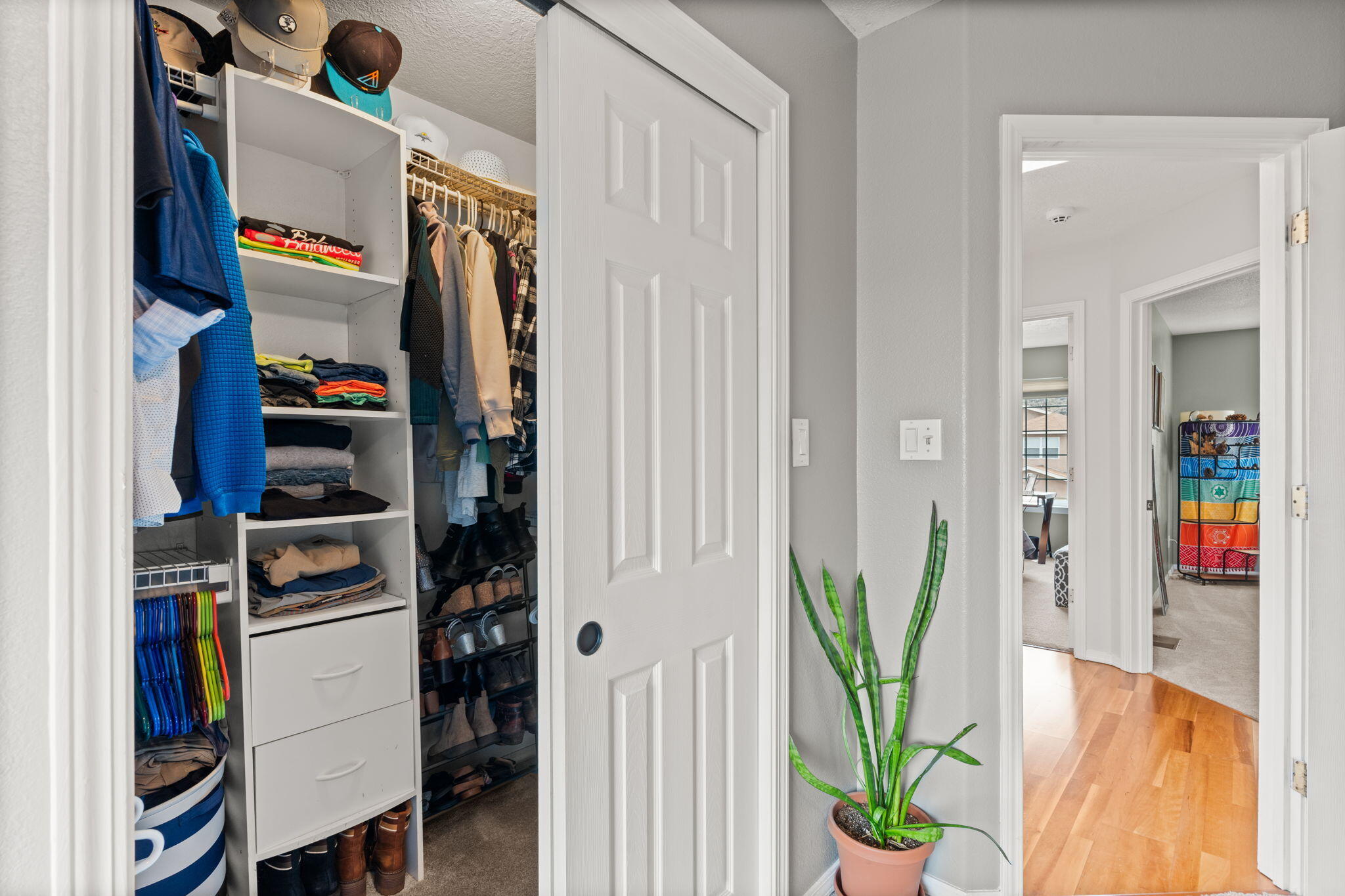 6215 METEOR Court NW