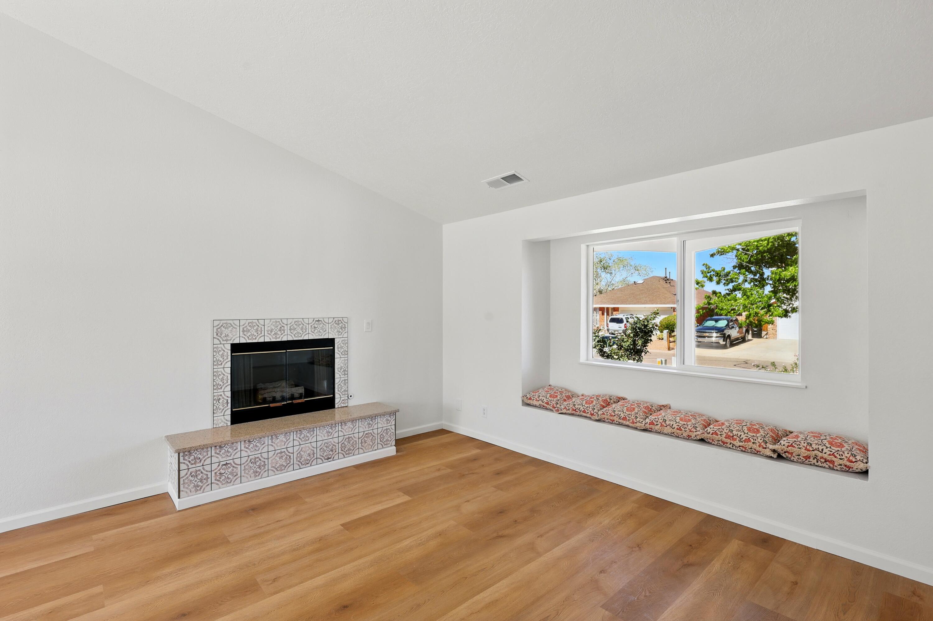 16 APACHE PLUME Road