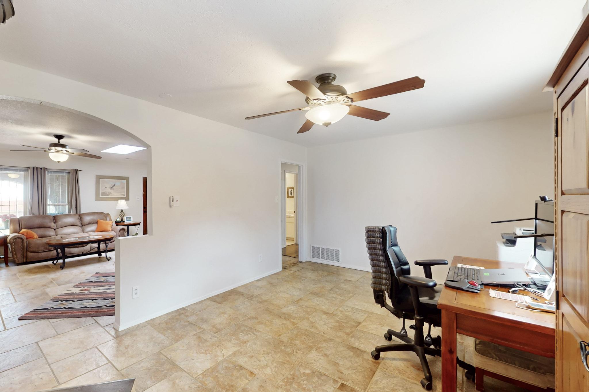 10 MOUNTAINAIR Road