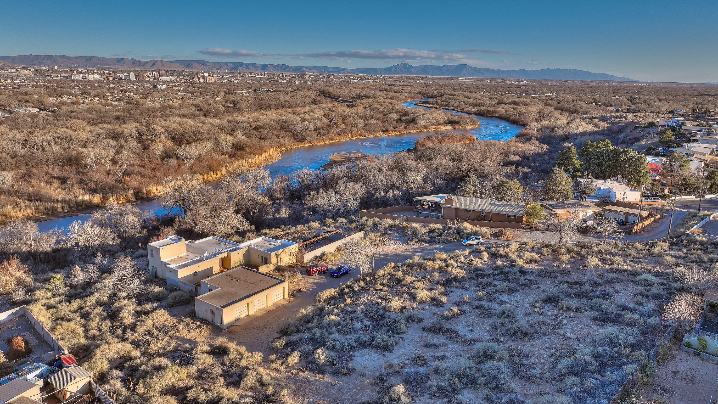 Riverview (Tr2D) Road NW