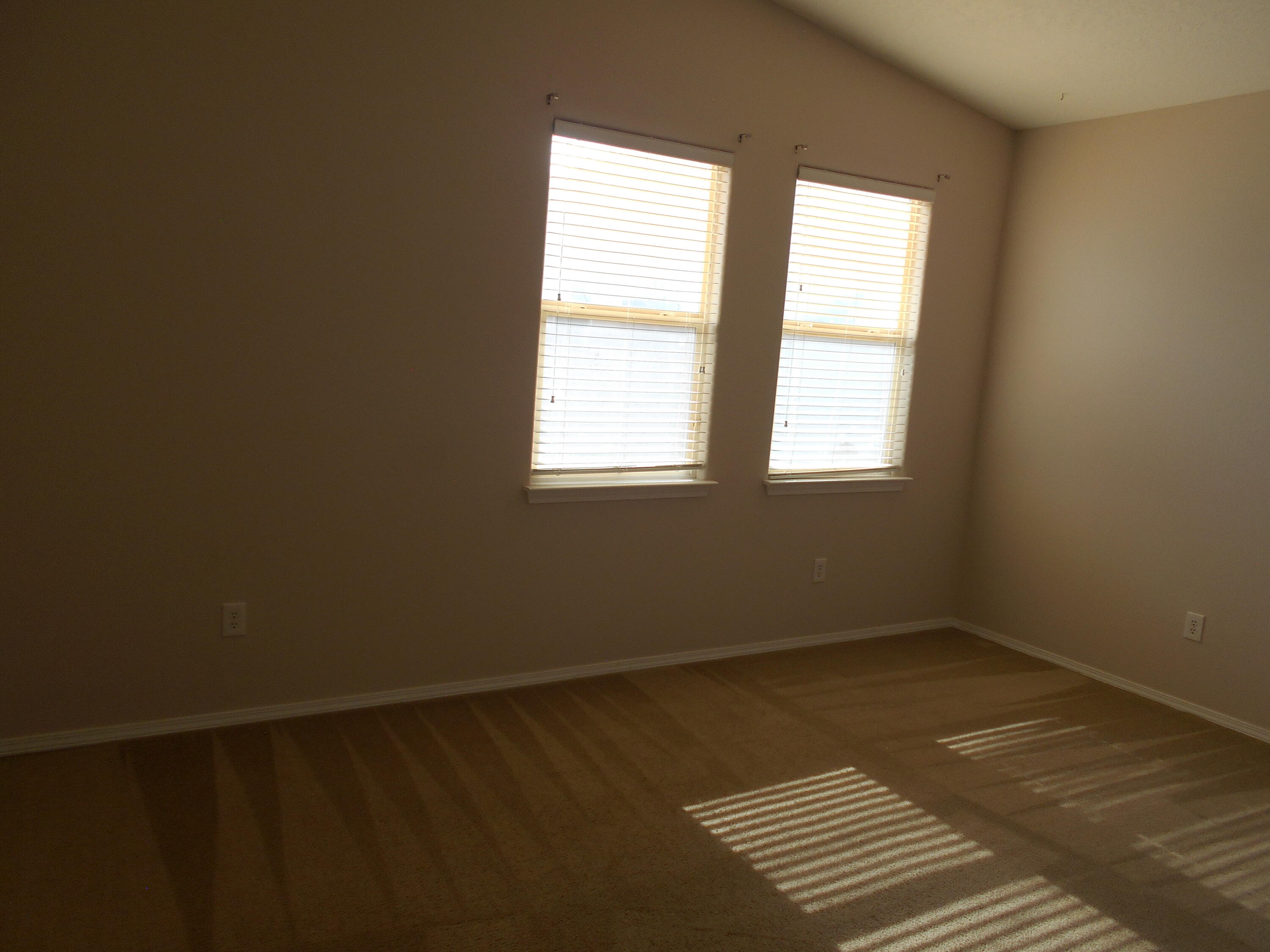 3461 Lone Tree Street SW