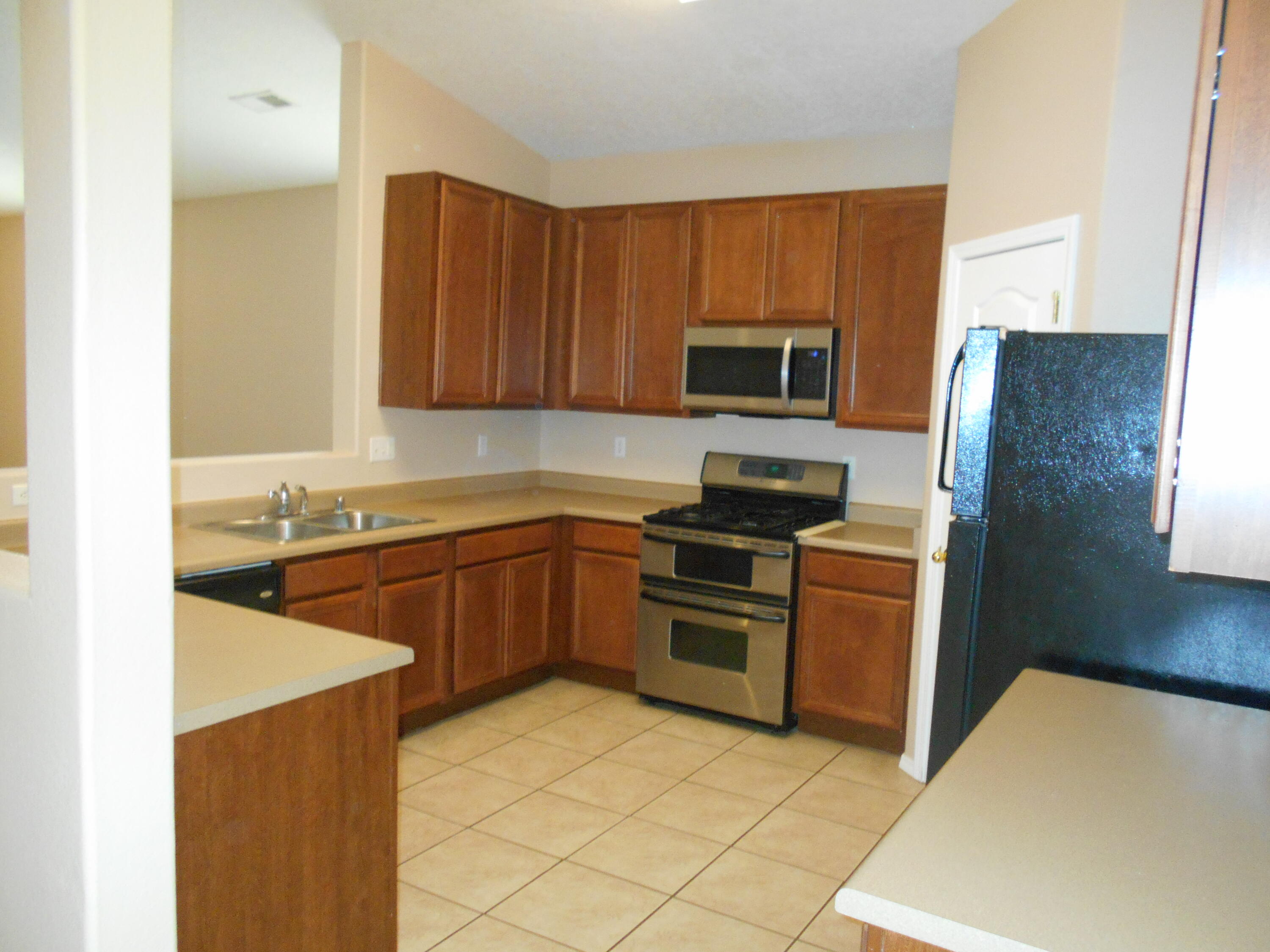 3461 Lone Tree Street SW