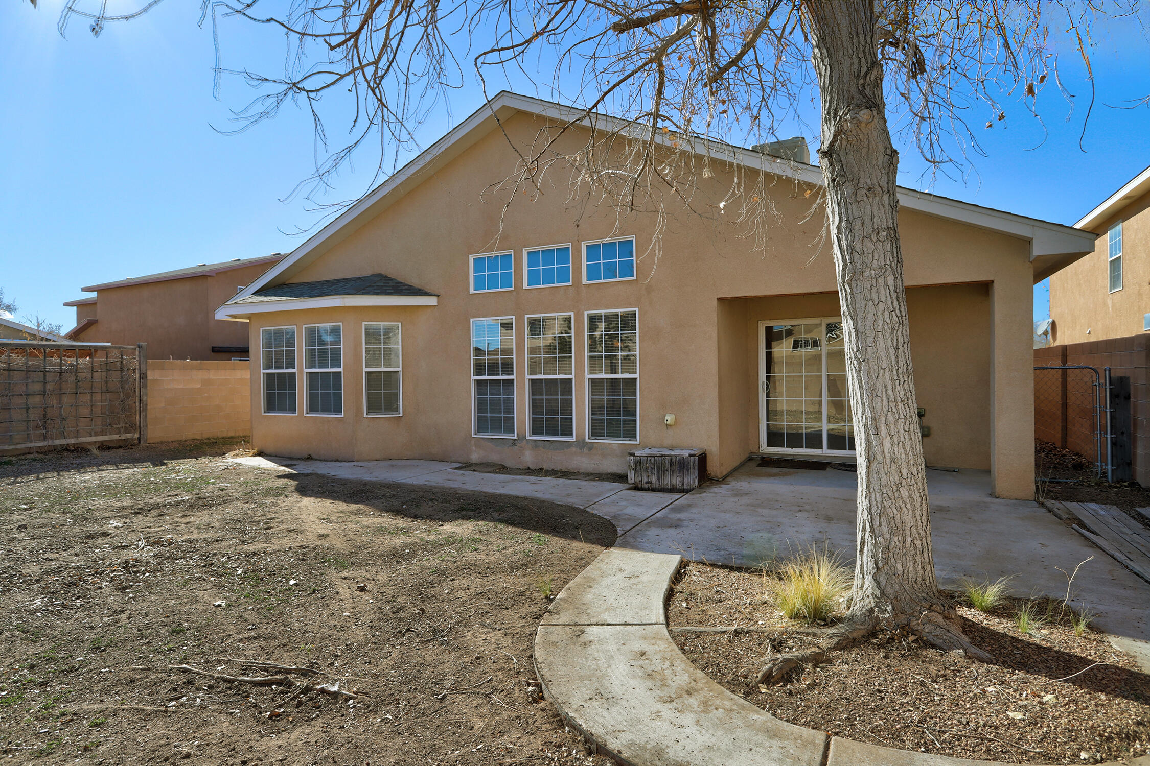 10300 COUNTRY MANOR Place NW