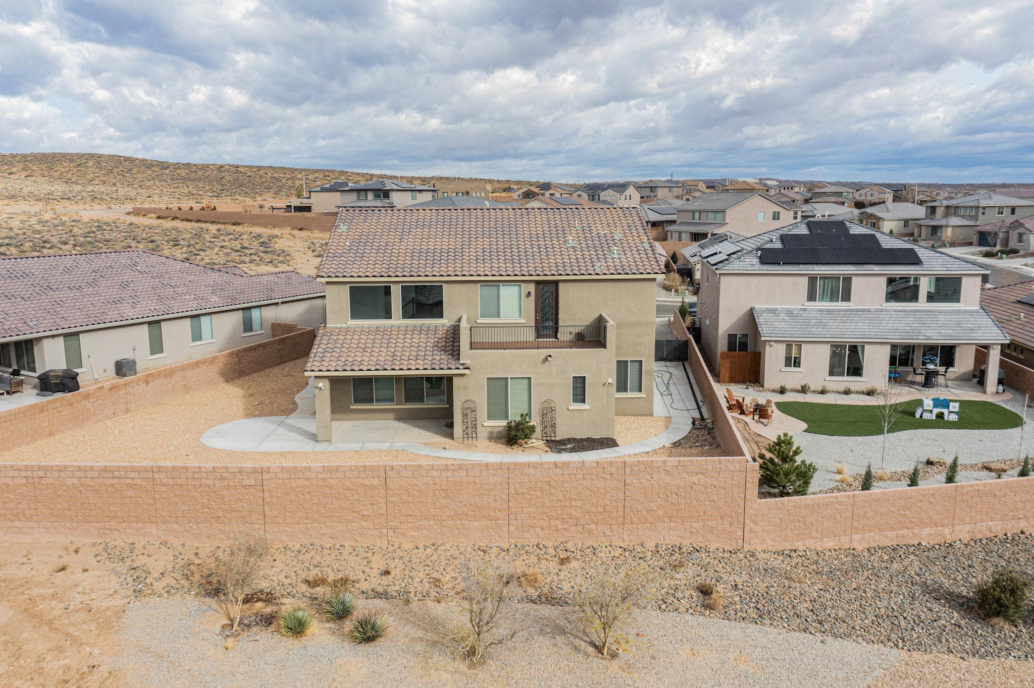 3108 YOLANDA Court NE