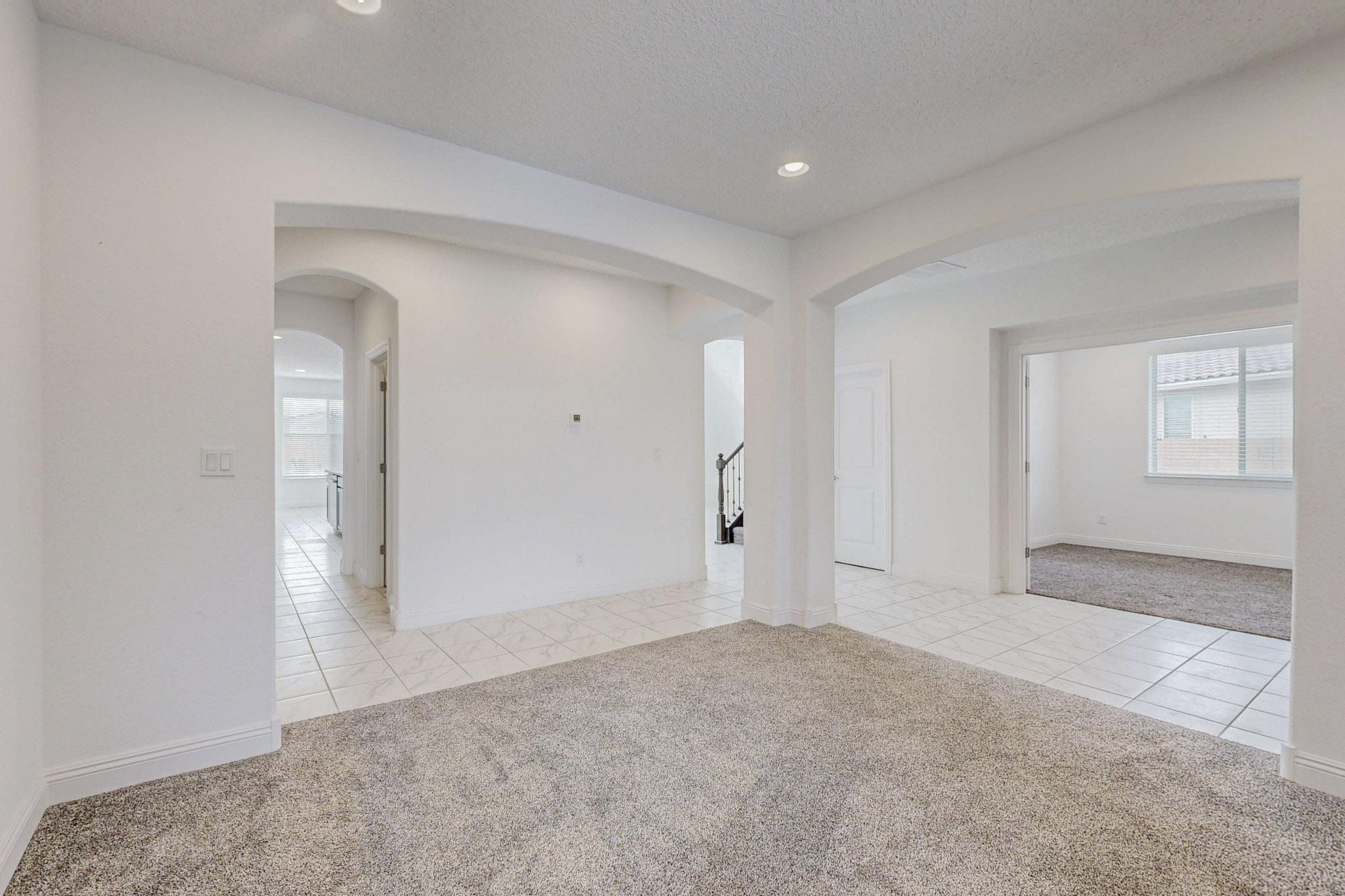 3108 YOLANDA Court NE