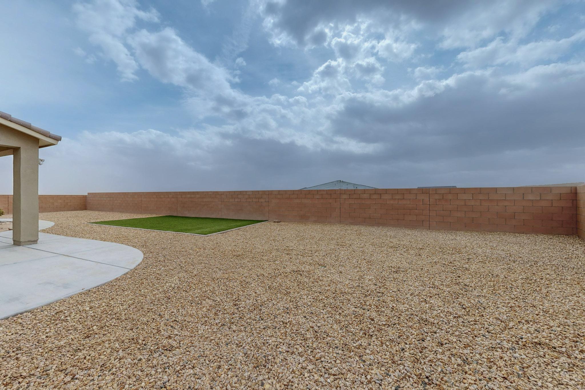 3108 YOLANDA Court NE