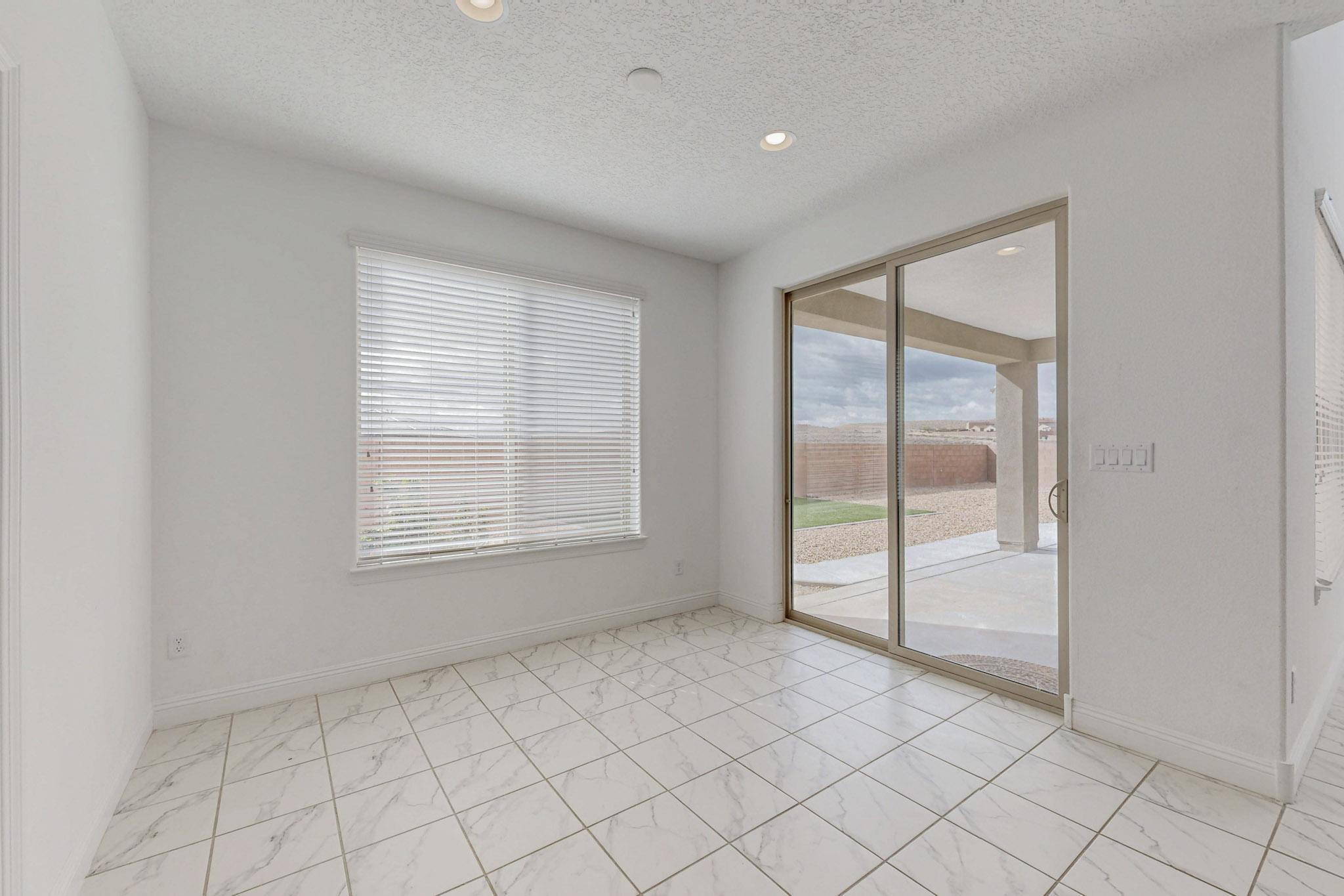 3108 YOLANDA Court NE