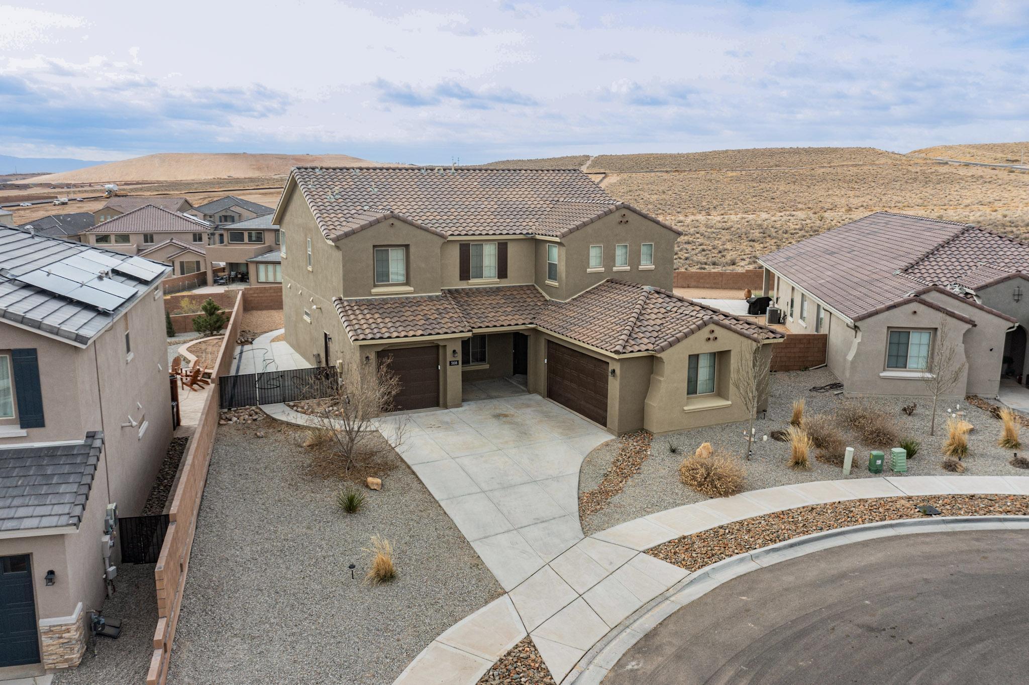 3108 YOLANDA Court NE