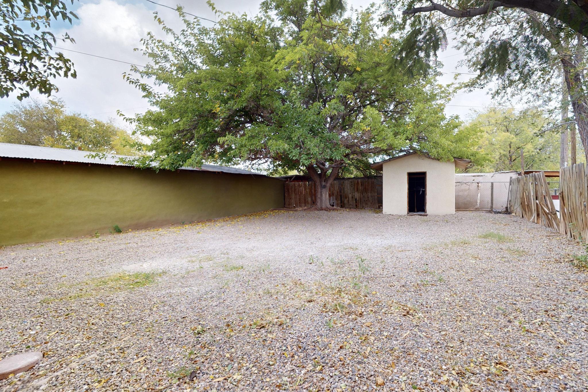 1448 GUTIERREZ Road