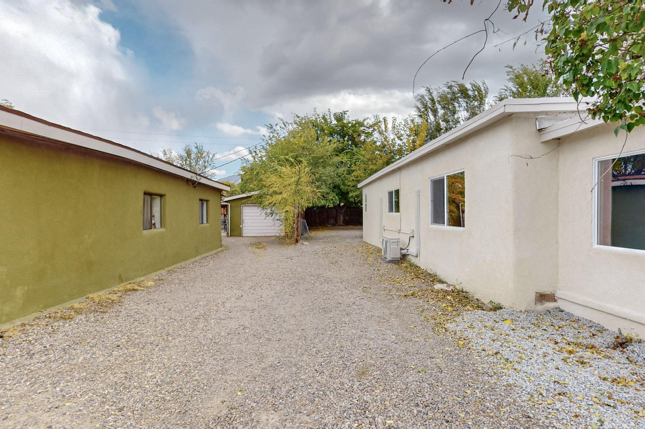 1448 GUTIERREZ Road