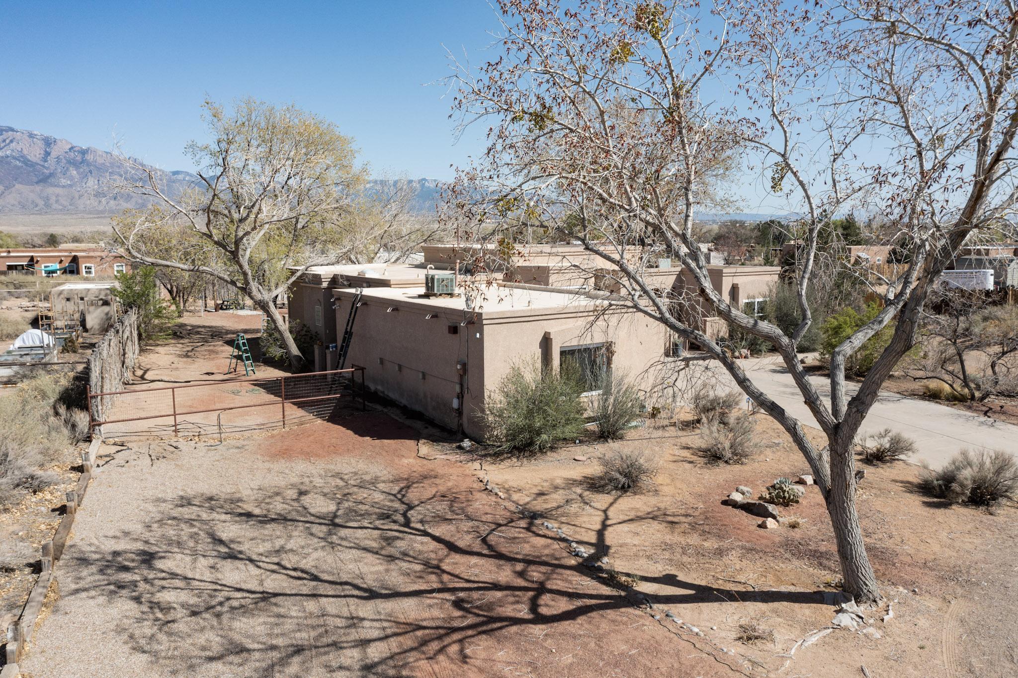 122 MARTHA Court