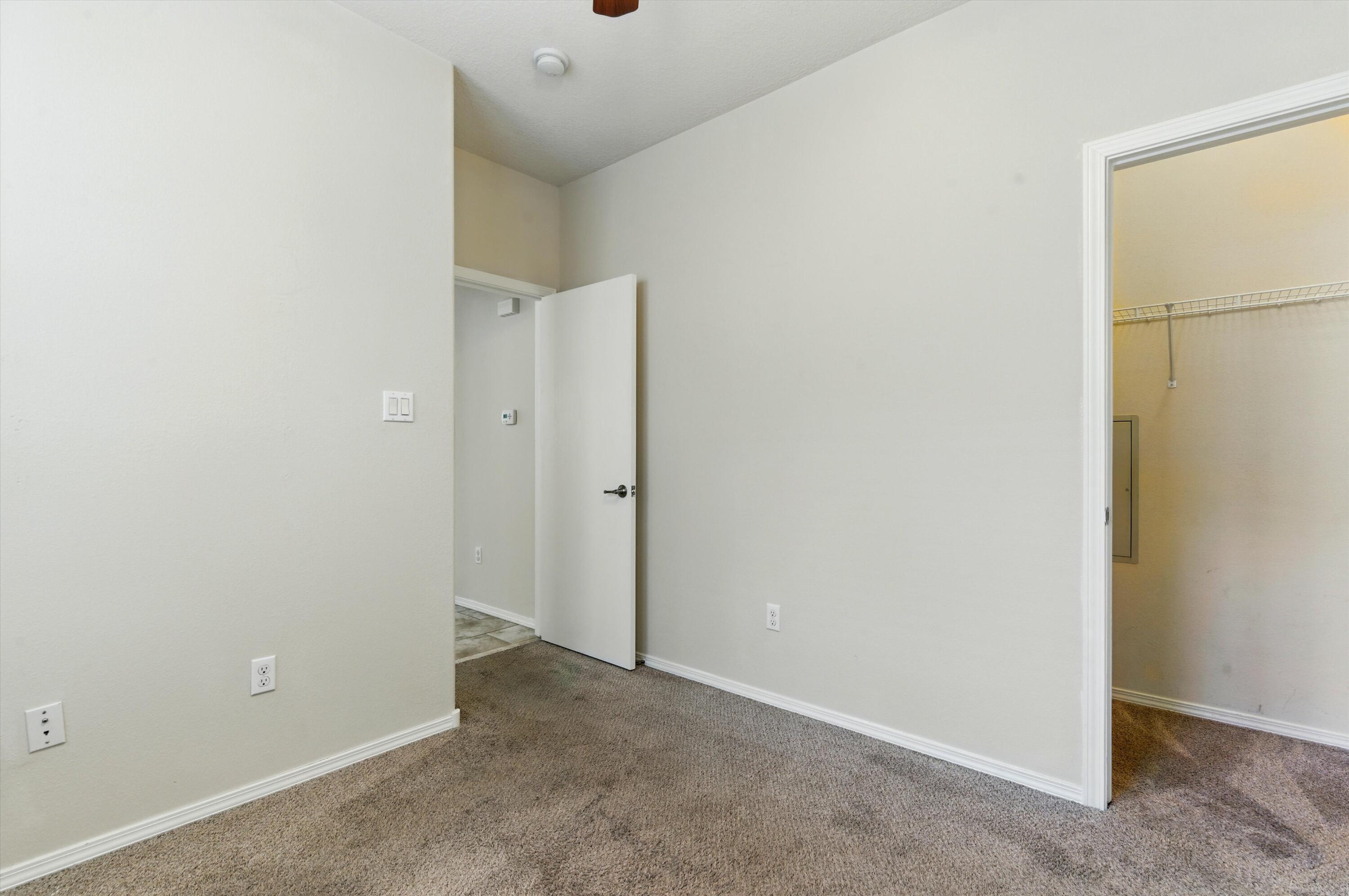 11020 FORT POINT Lane NE B