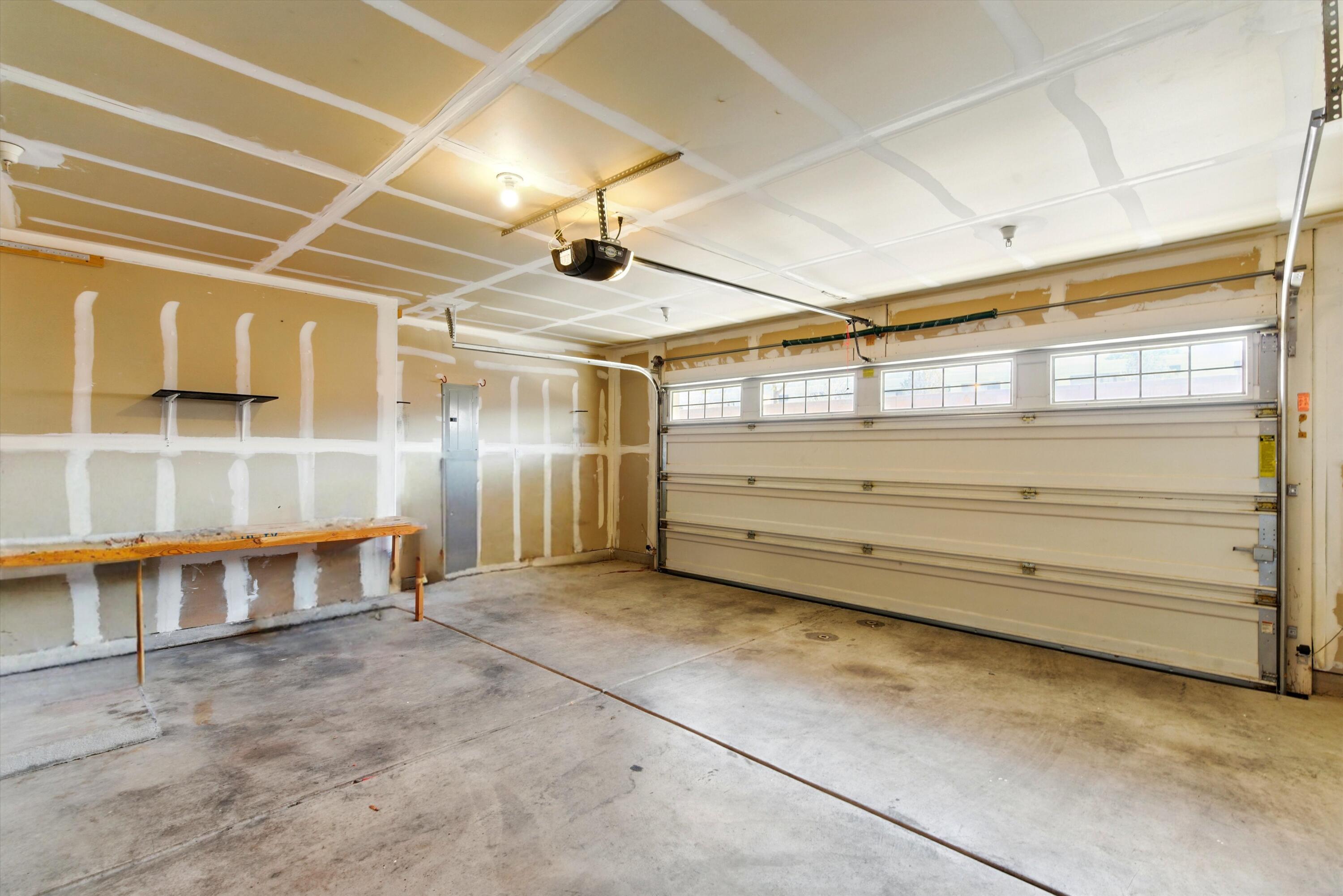 11020 FORT POINT Lane NE B