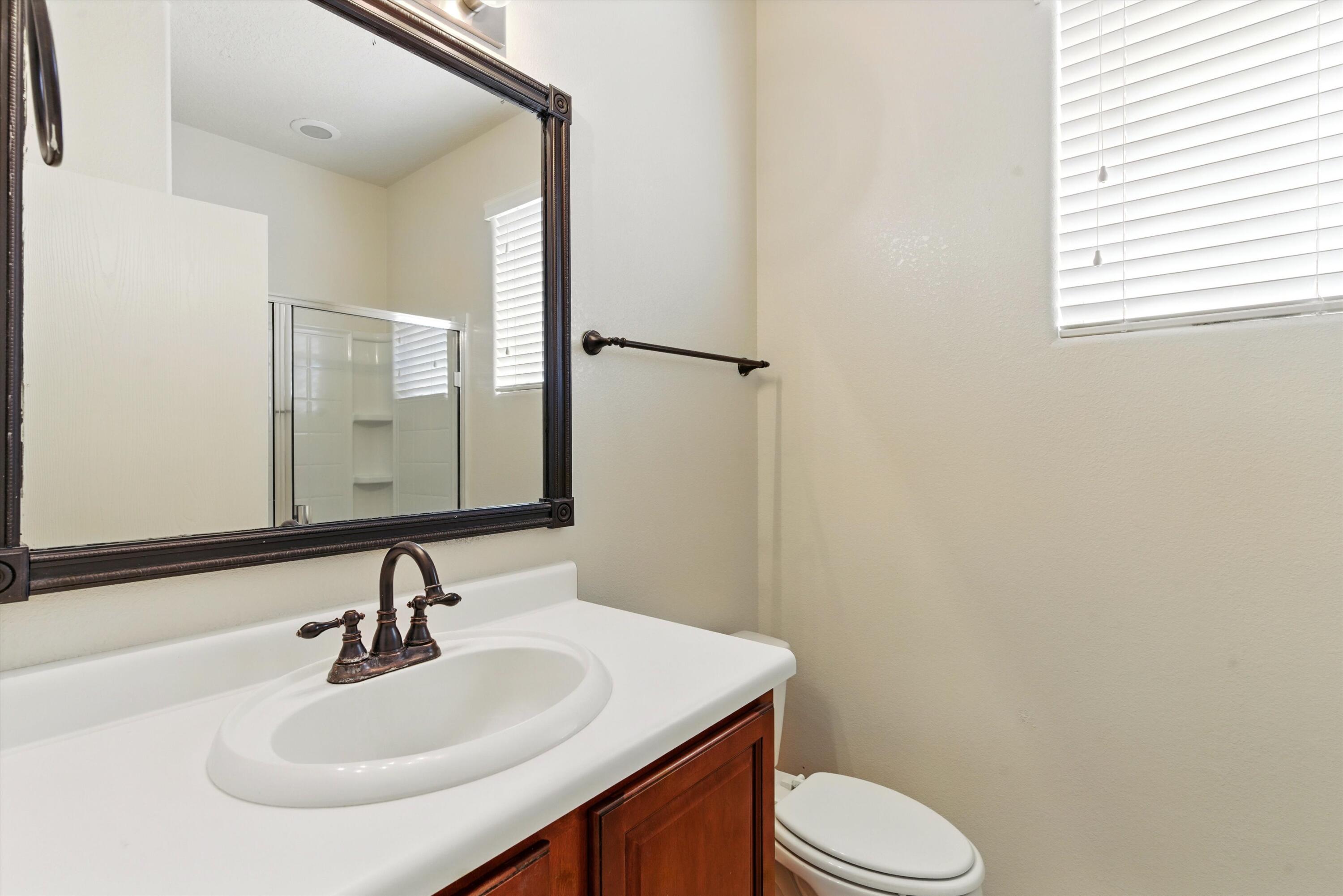 11020 FORT POINT Lane NE B
