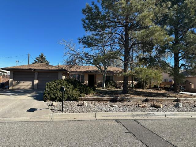 1532 33RD Circle SE