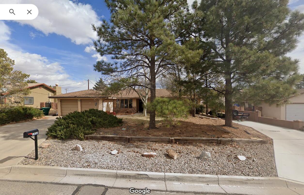 1532 33RD Circle SE