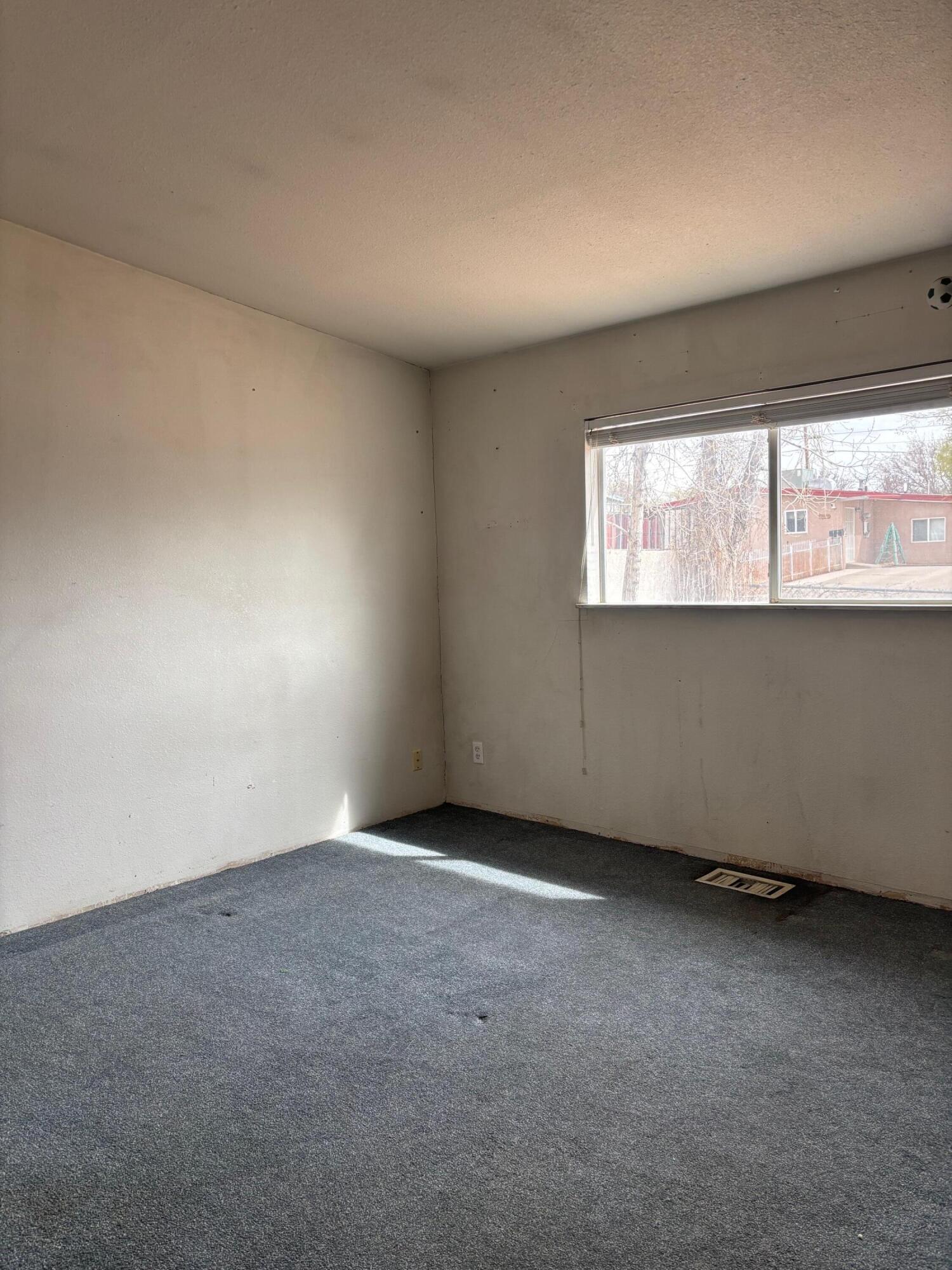 612 Jefferson Avenue