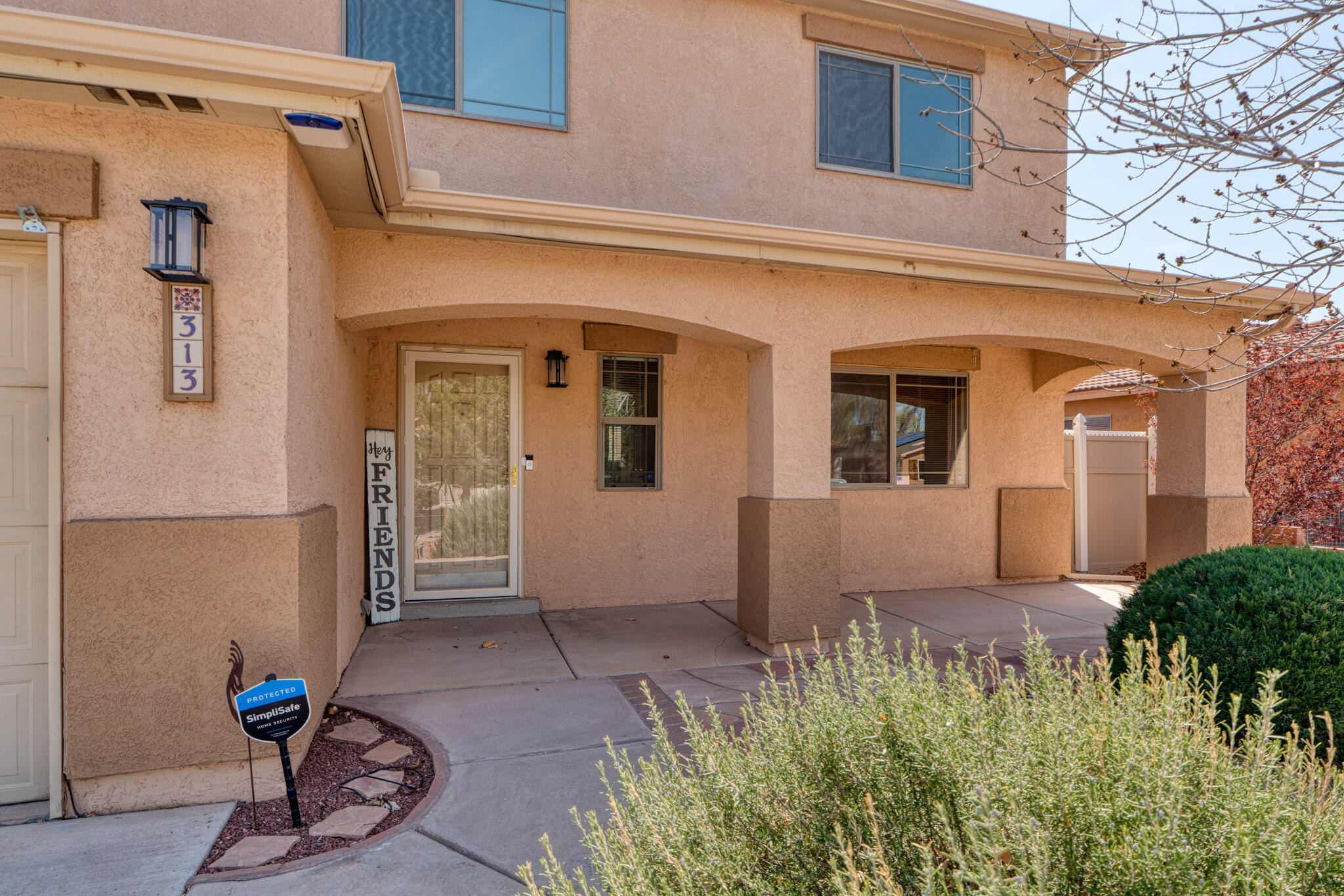 313 CALLE EVANGELINE