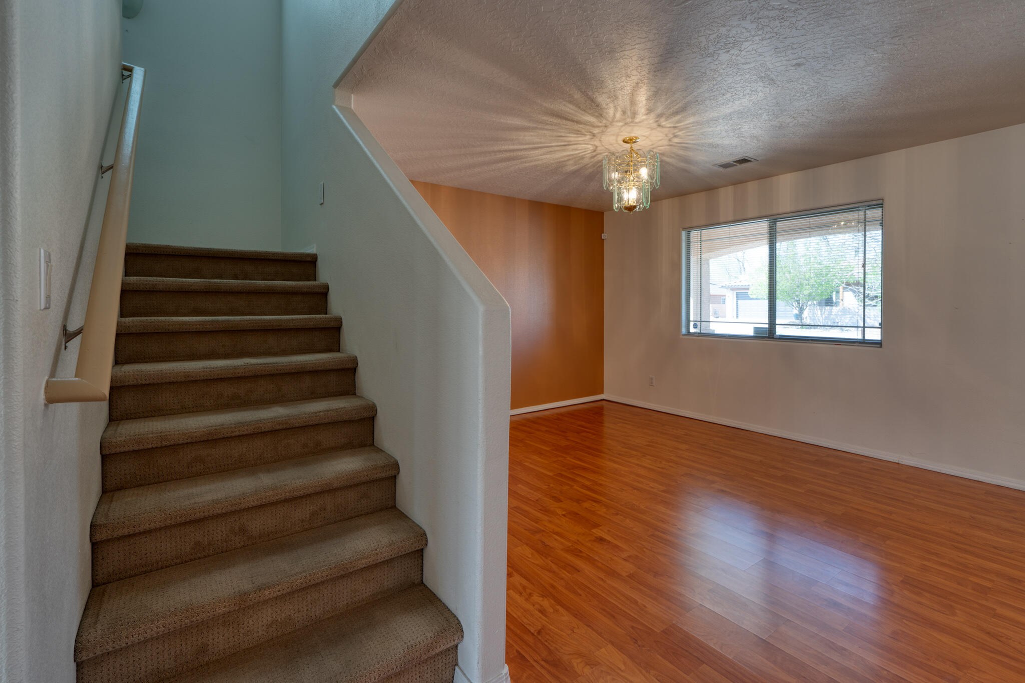 313 CALLE EVANGELINE