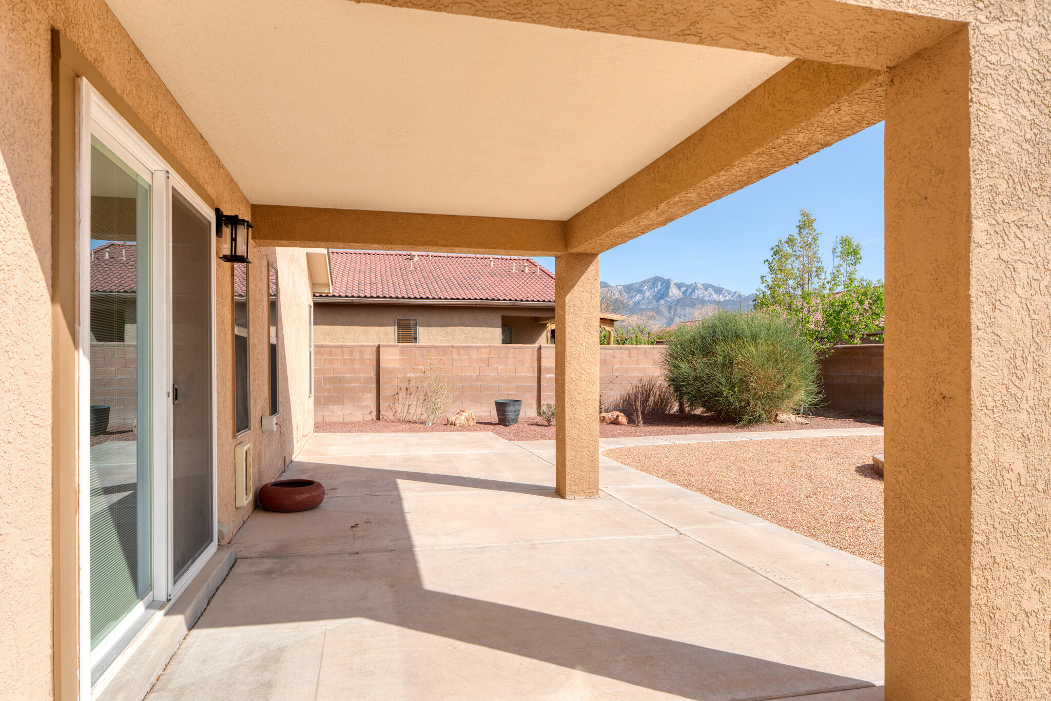 313 CALLE EVANGELINE