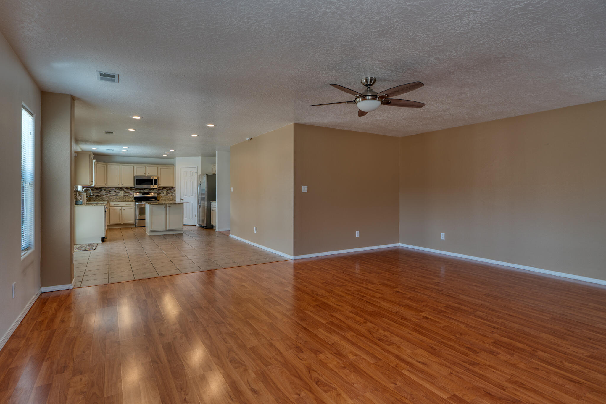 313 CALLE EVANGELINE