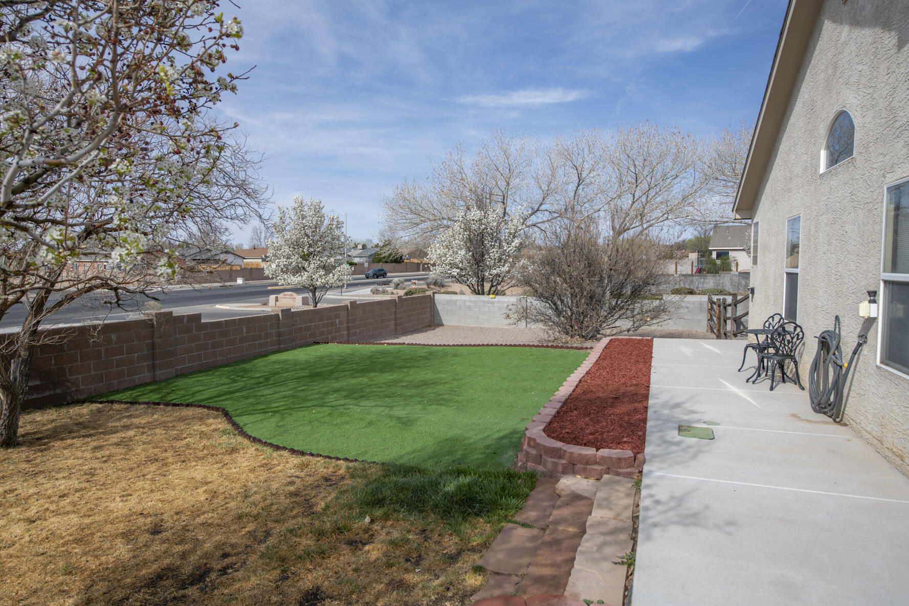 800 OCATE MEADOWS Drive