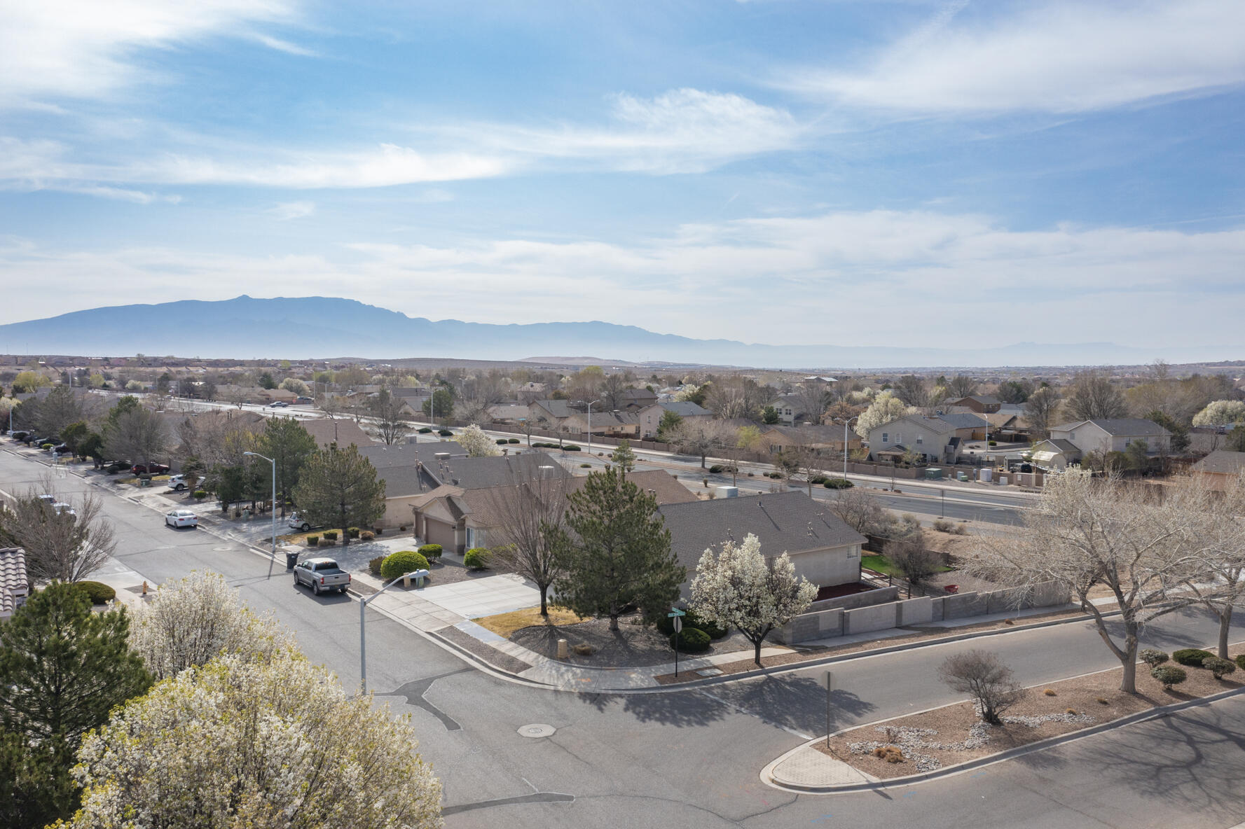 800 OCATE MEADOWS Drive