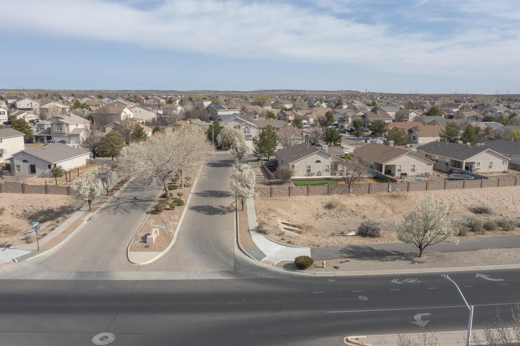 800 OCATE MEADOWS Drive