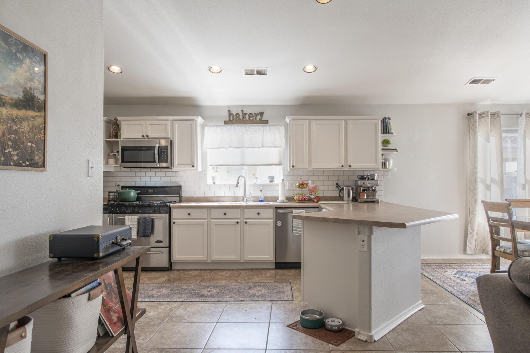 800 OCATE MEADOWS Drive