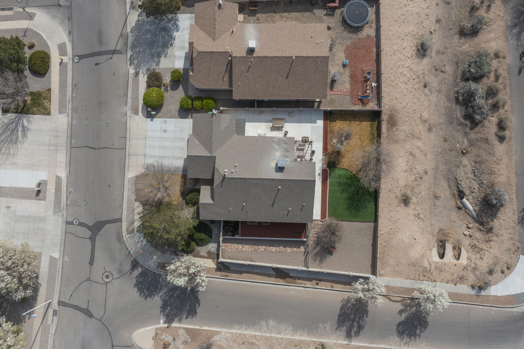 800 OCATE MEADOWS Drive
