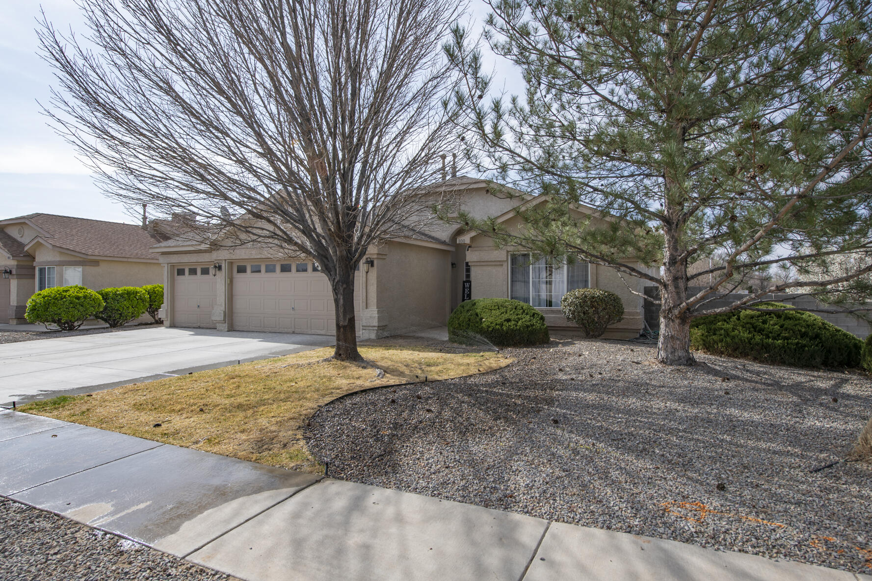 800 OCATE MEADOWS Drive