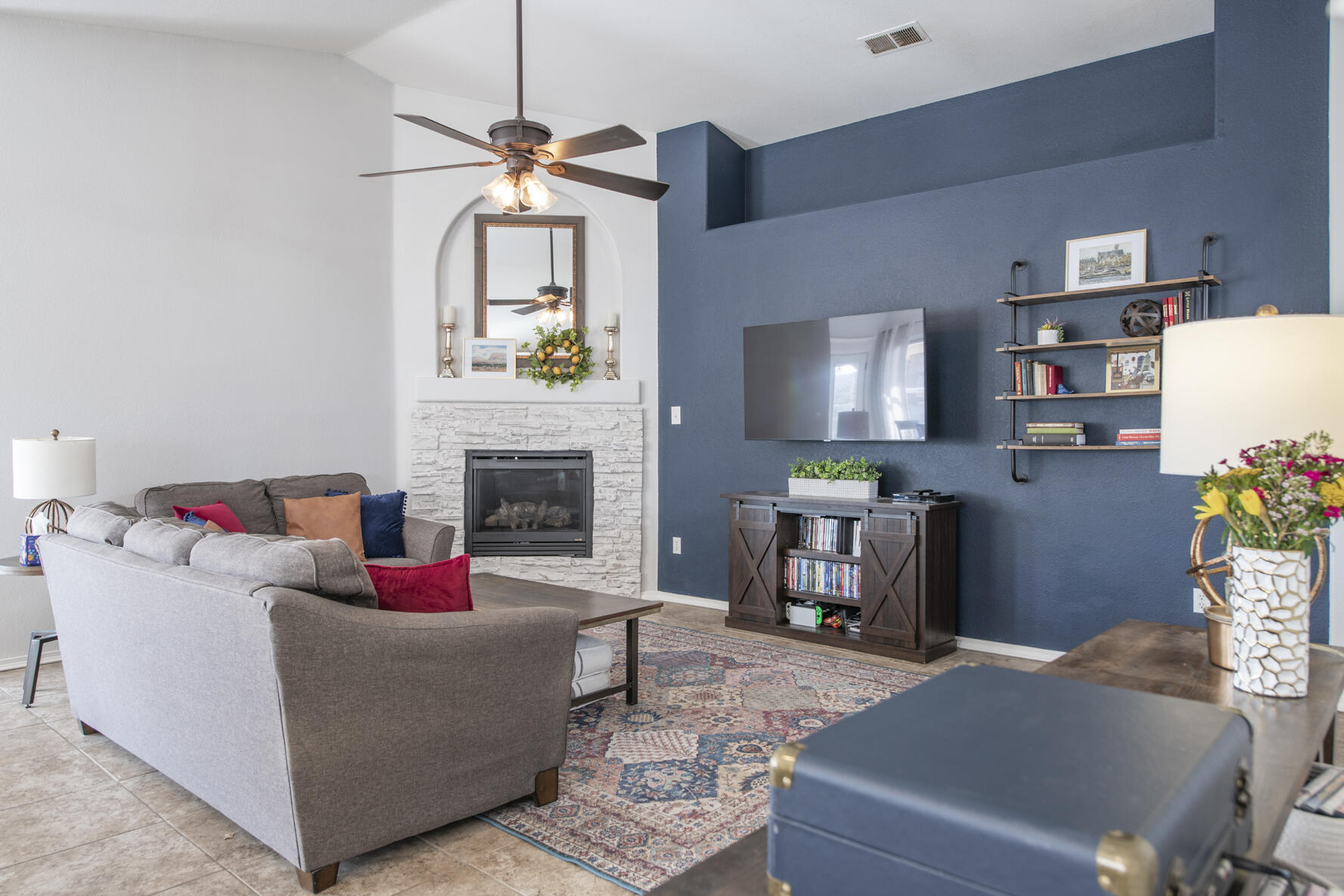 800 OCATE MEADOWS Drive