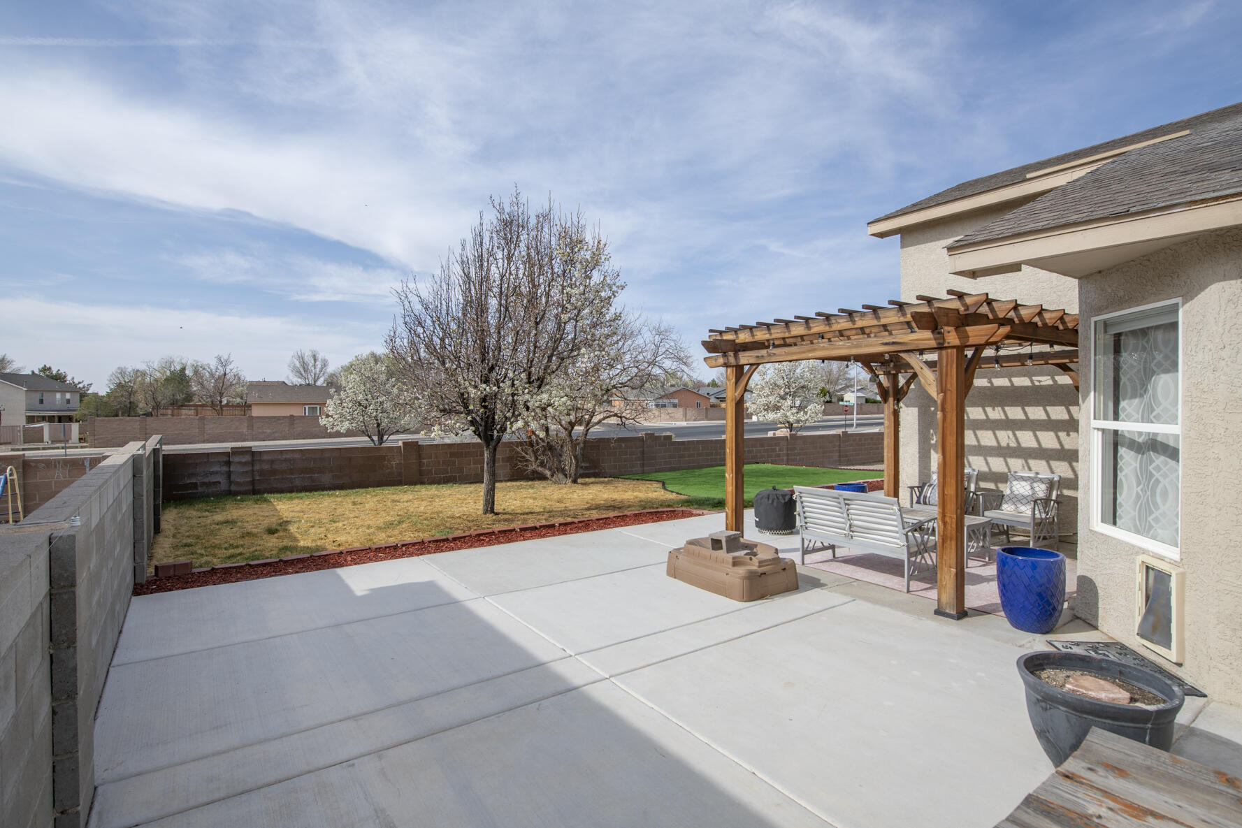 800 OCATE MEADOWS Drive