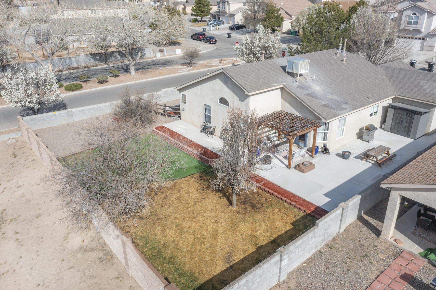 800 OCATE MEADOWS Drive