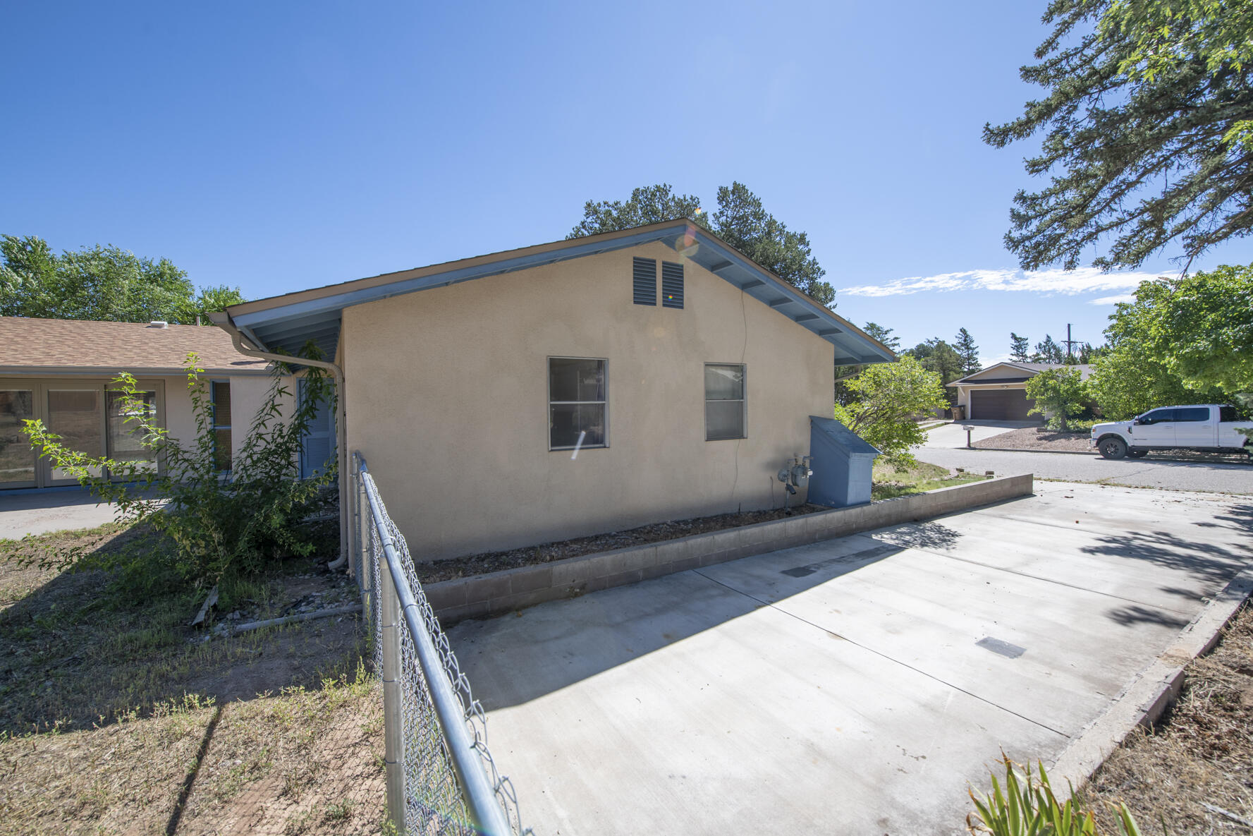116 FORT UNION Avenue