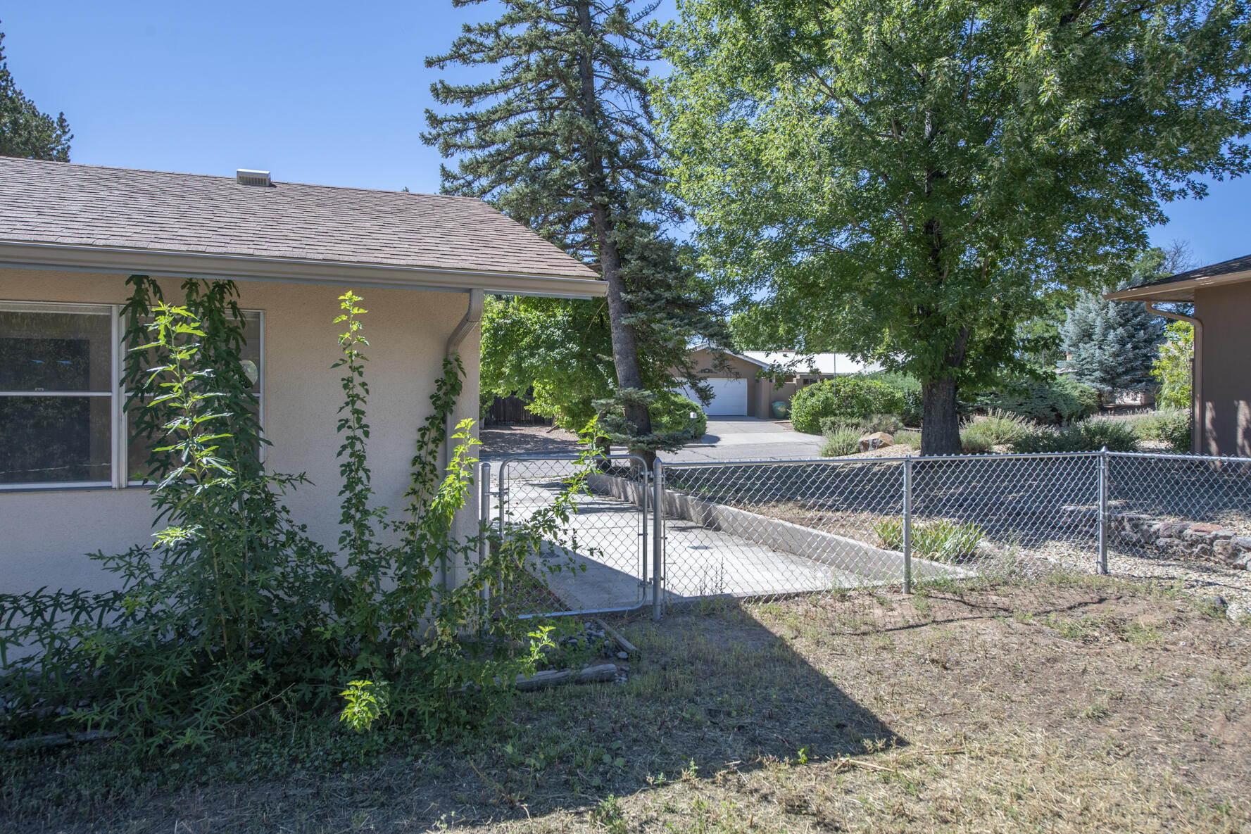 116 FORT UNION Avenue