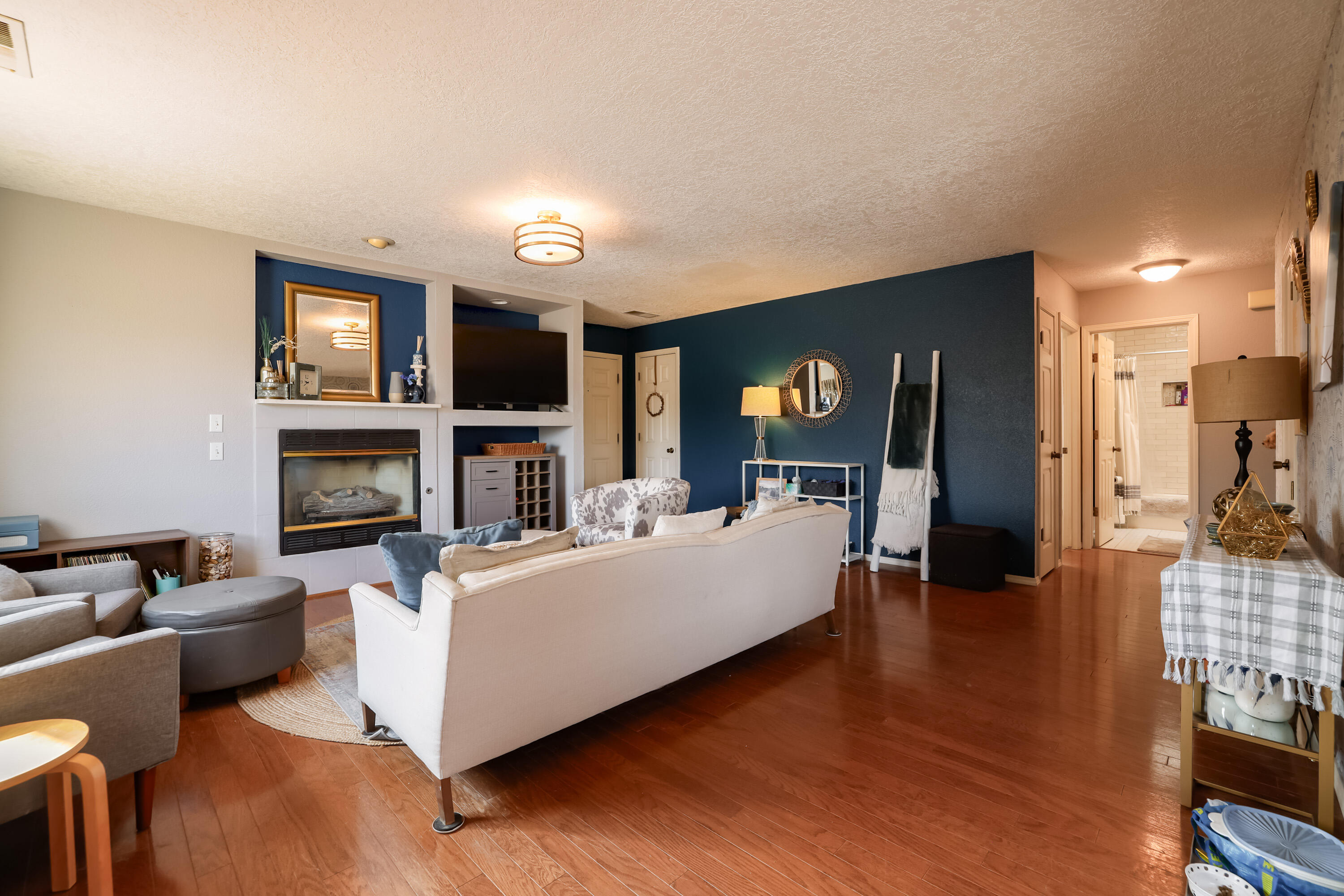 4801 IRVING UNIT 2201 Boulevard NW