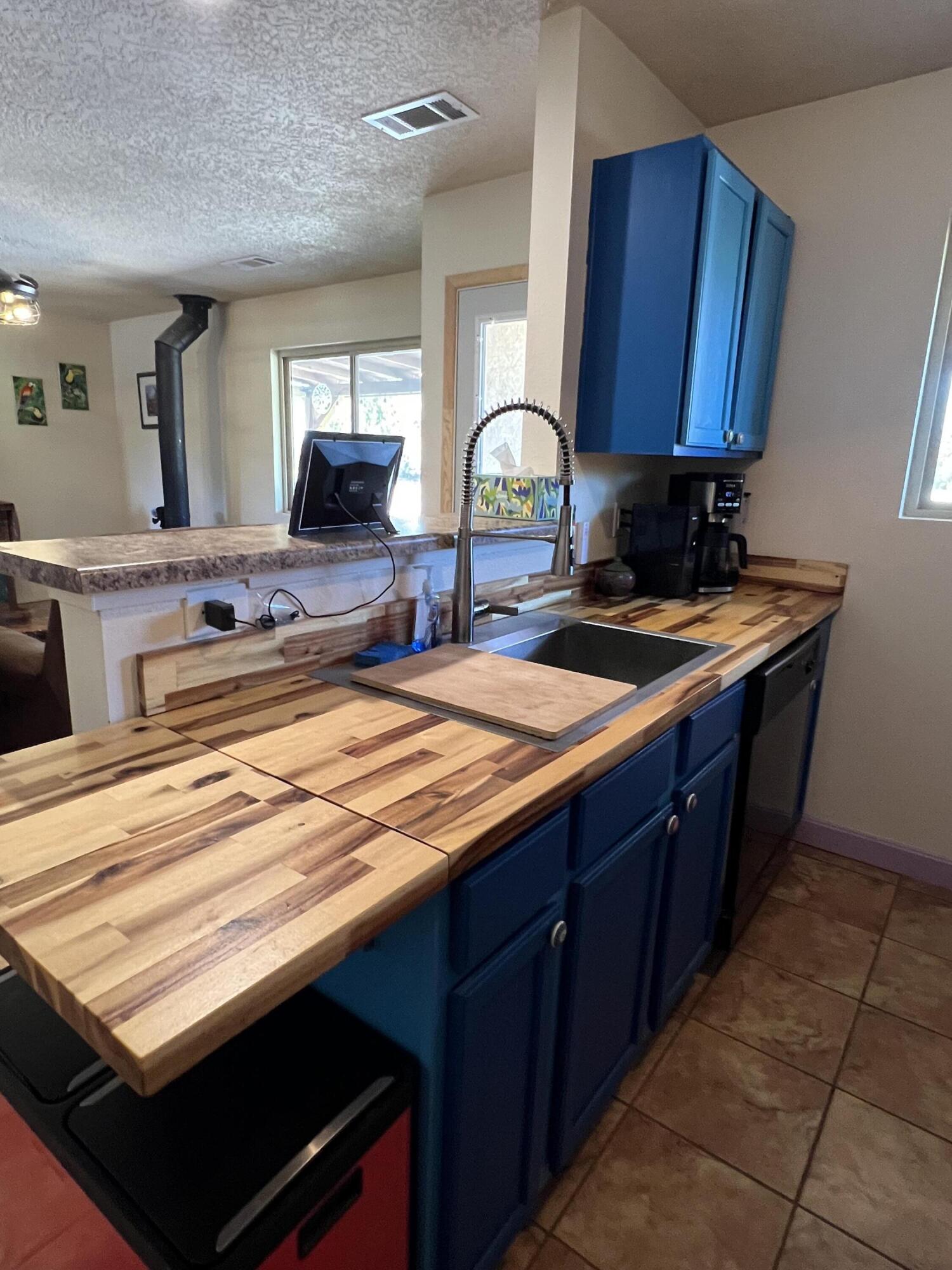 130 JESSE JAMES Road