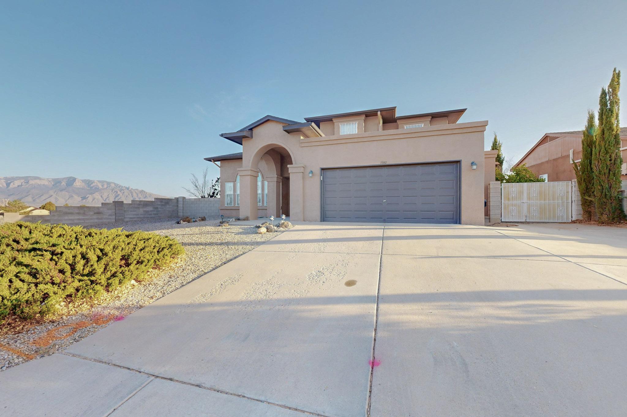 7352 DONET Drive NE