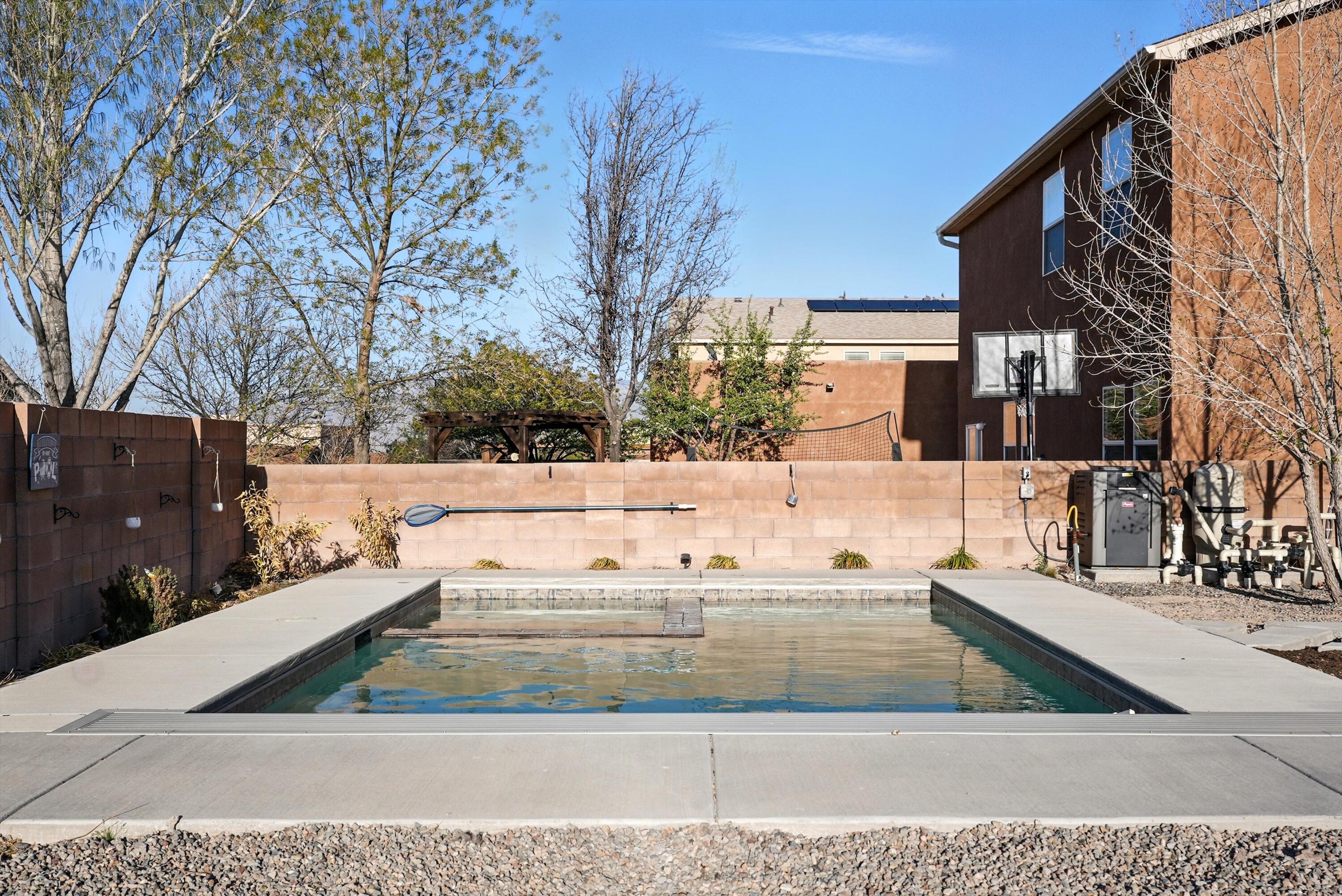 7327 Hearthstone Road NW