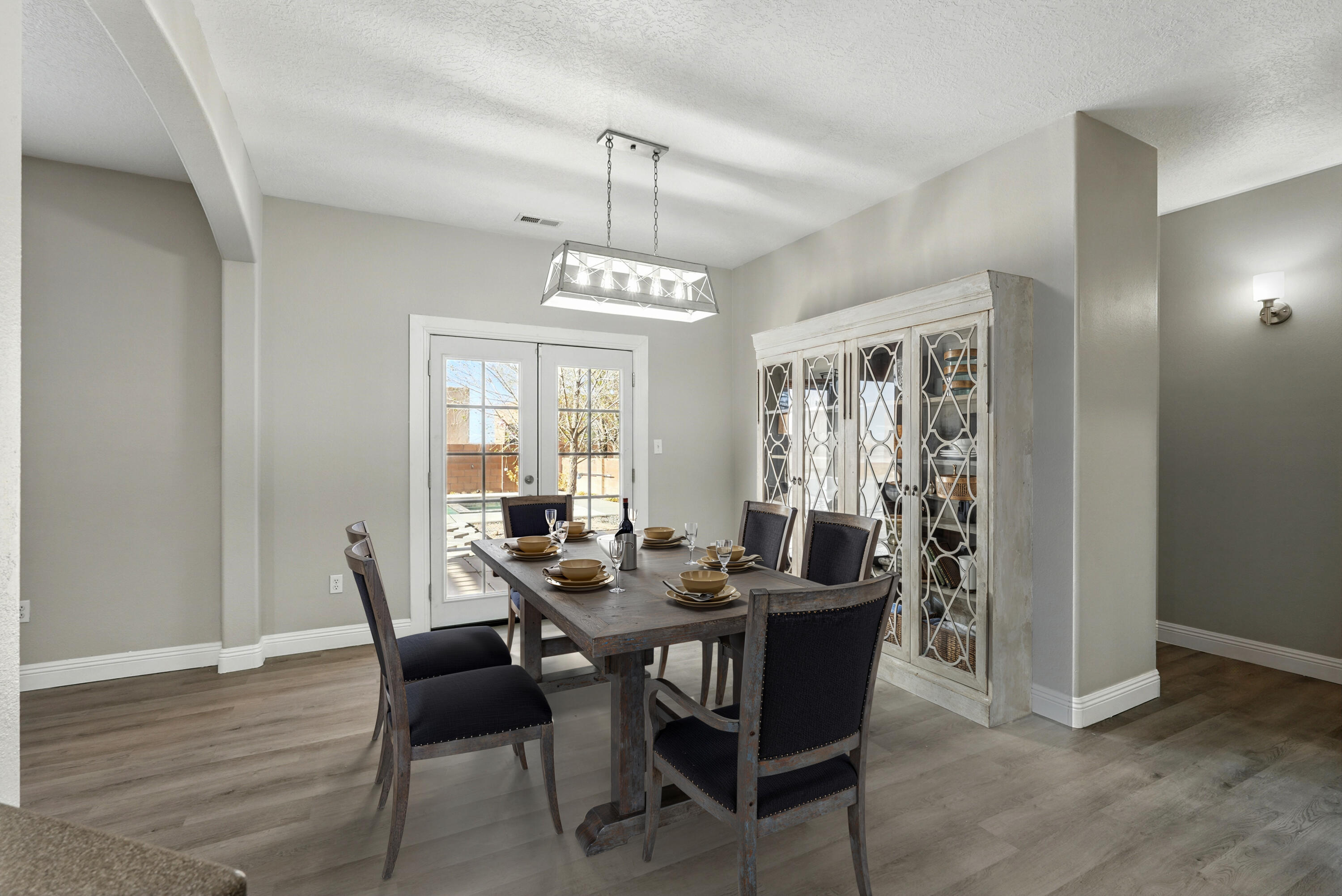 7327 Hearthstone Road NW