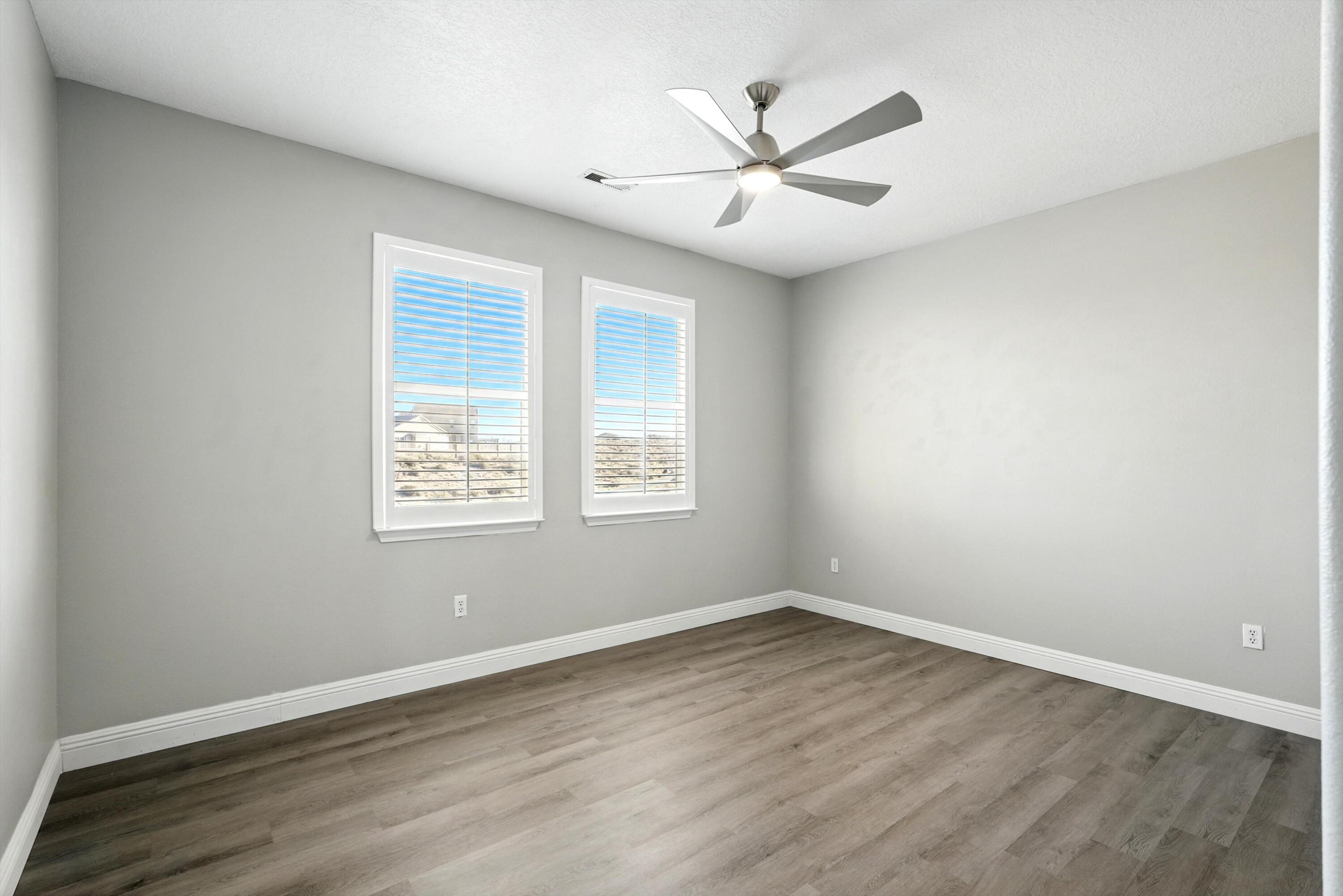 7327 Hearthstone Road NW