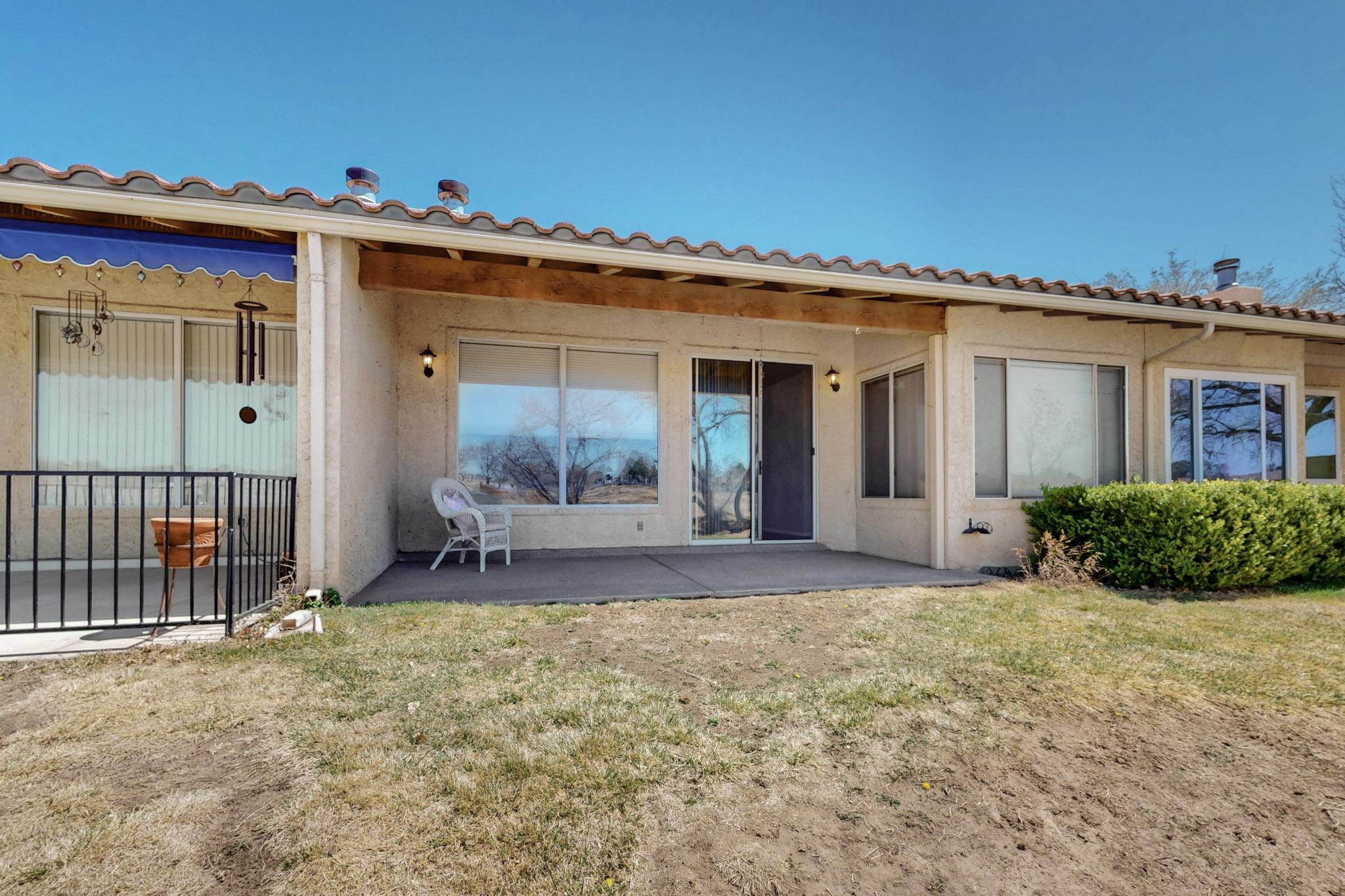 622 EASTLAKE Drive SE