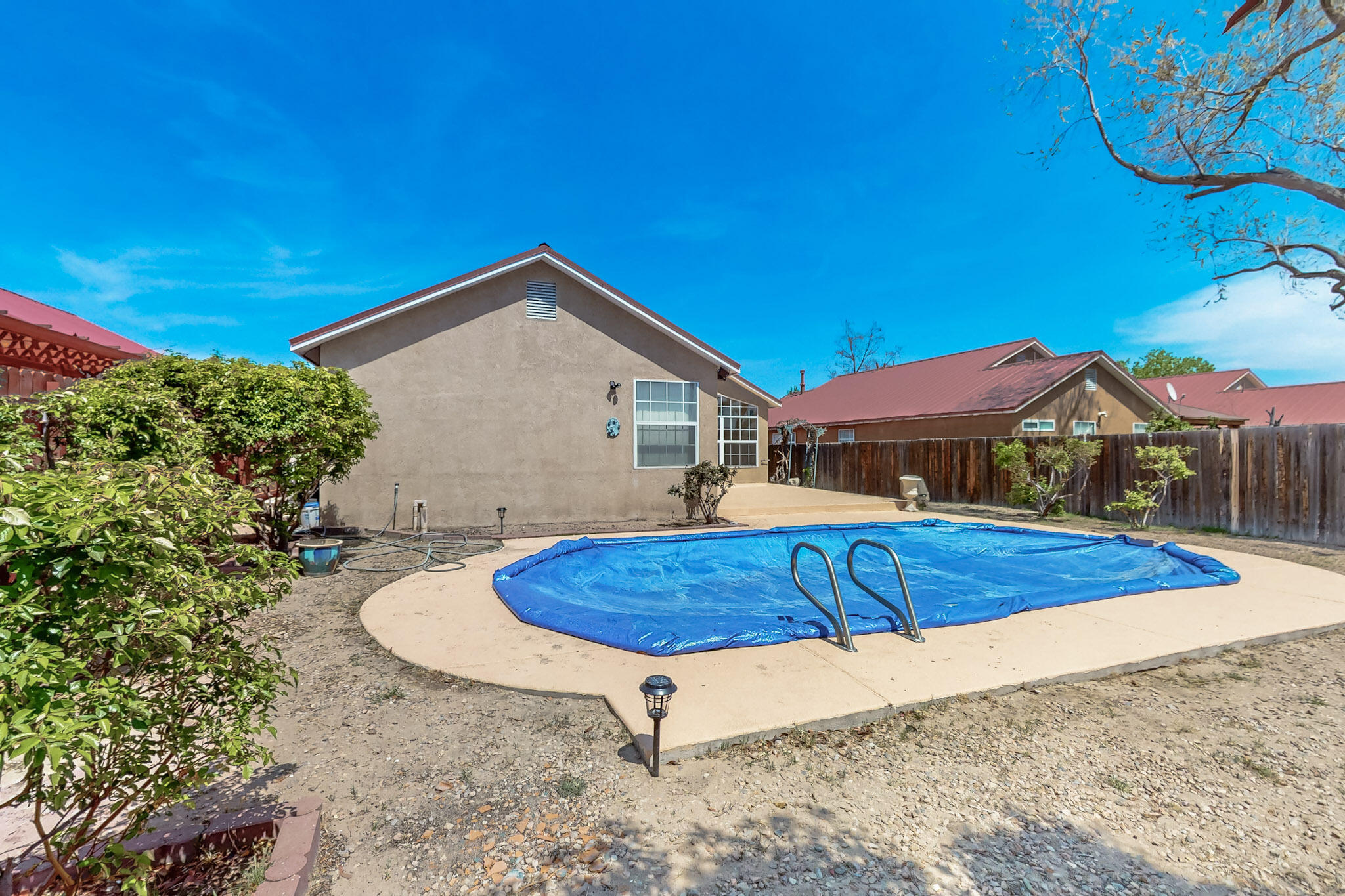 5912 GRAN QUIVIRA Road NW