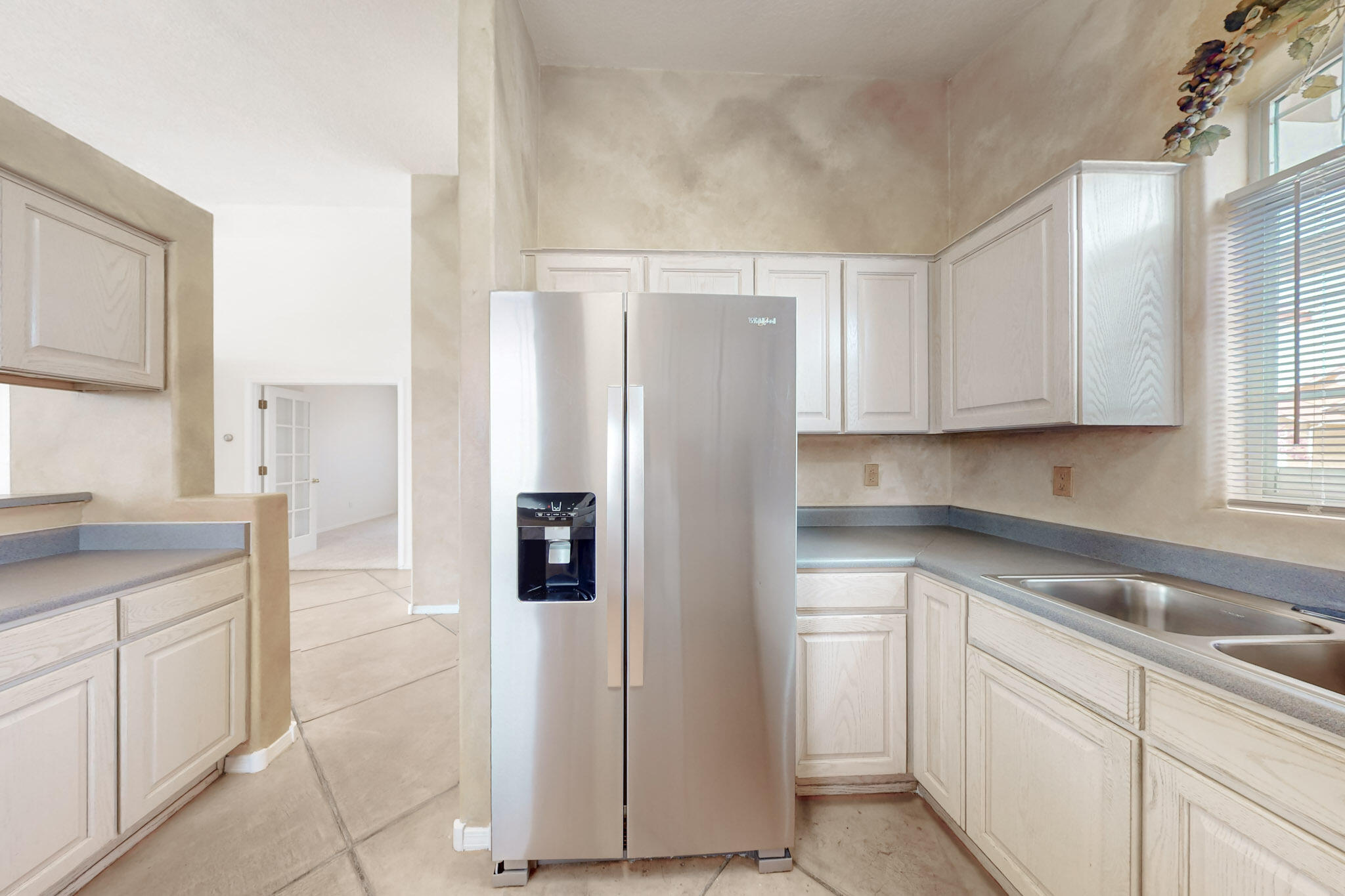 5912 GRAN QUIVIRA Road NW